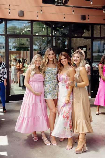 Brunch outfit ideas floral dress 

#LTKshoecrush #LTKunder100 #LTKsalealert