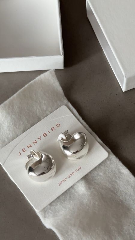 Spring trends — silver Bottega dupe earrings from Jenny Bird

#LTKfit #LTKFind #LTKSeasonal