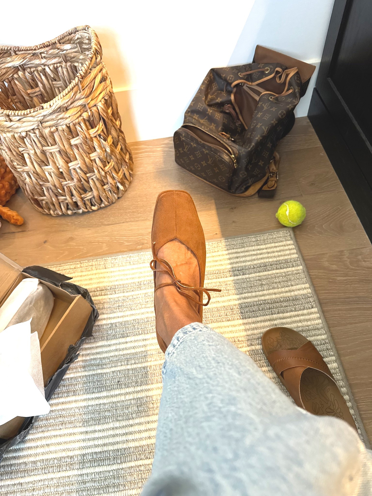 I found the cutest ballet flats that are a must have! They look so cute with jeans! Currently on sale for under $40! They come in 18 different colors. Run true to size. I’m wearing a size 9 in the suede-brown. 

Mom style, over 40, shoes, flats, ballet, under $50, shoe crush, style, ootd, 

#LTKFindsUnder50 #LTKHoliday #LTKootd