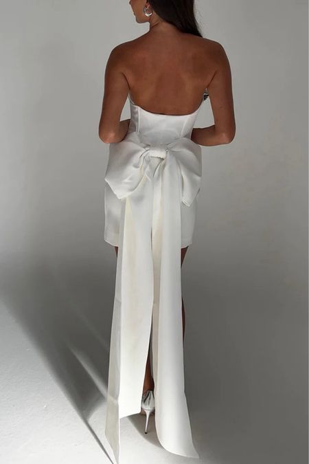 White dress 
 
 

#LTKwedding #LTKpartywear #LTKstyletip