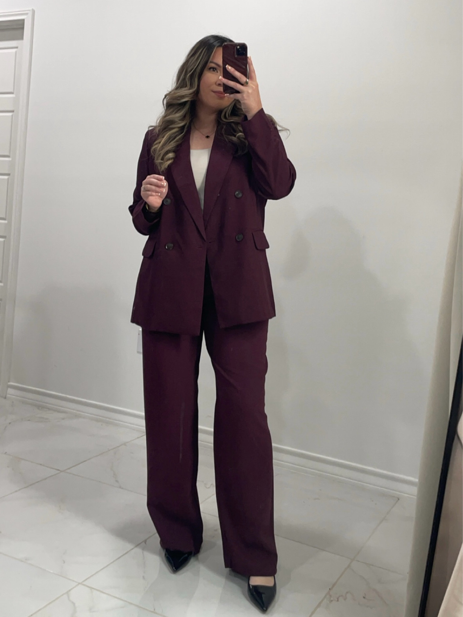 Target berry suit 

#LTKWorkwear #LTKMidsize #LTKStyleTip