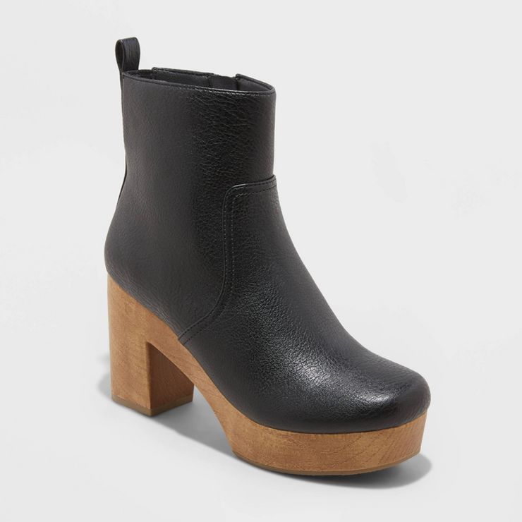 Women's Aggy Clog Boots - Universal Thread™ | Target