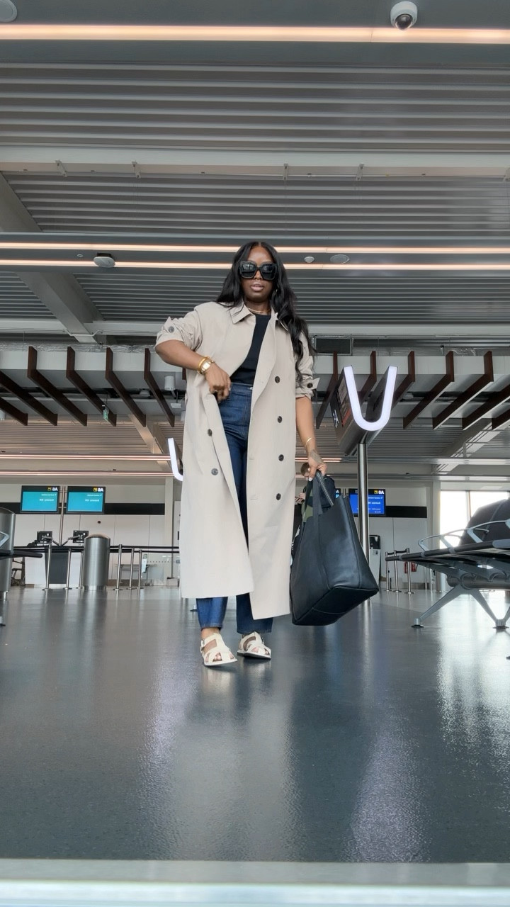 A fab trench for the win #airportlook

#LTKtravel #LTKstyletip #LTKeurope