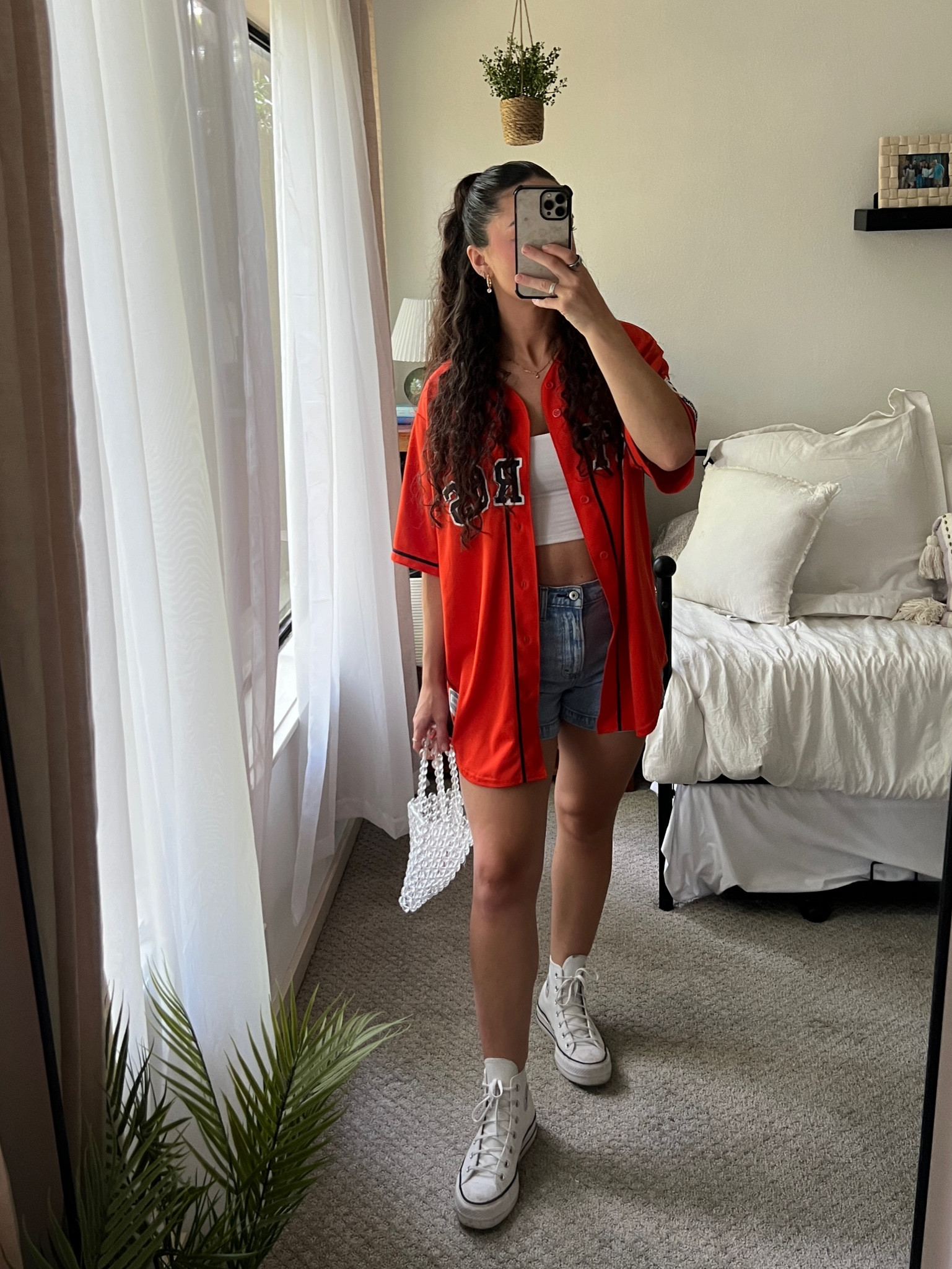 ootd for an Astros game! Love these abercrombie dad shorts - wearing a 4 in curve love sizing 

#LTKstyletip #LTKfindsunder50 #LTKfindsunder100