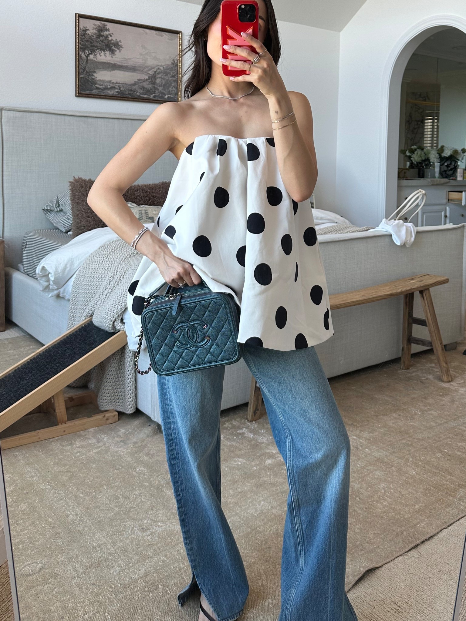 Obsessed with this entire fit. Definition of elevated basics!! Wearing XS in the top and 23 in the jeans. Shoes TTS.

#LTKStyleTip #LTKFindsUnder100 #LTKShoeCrush