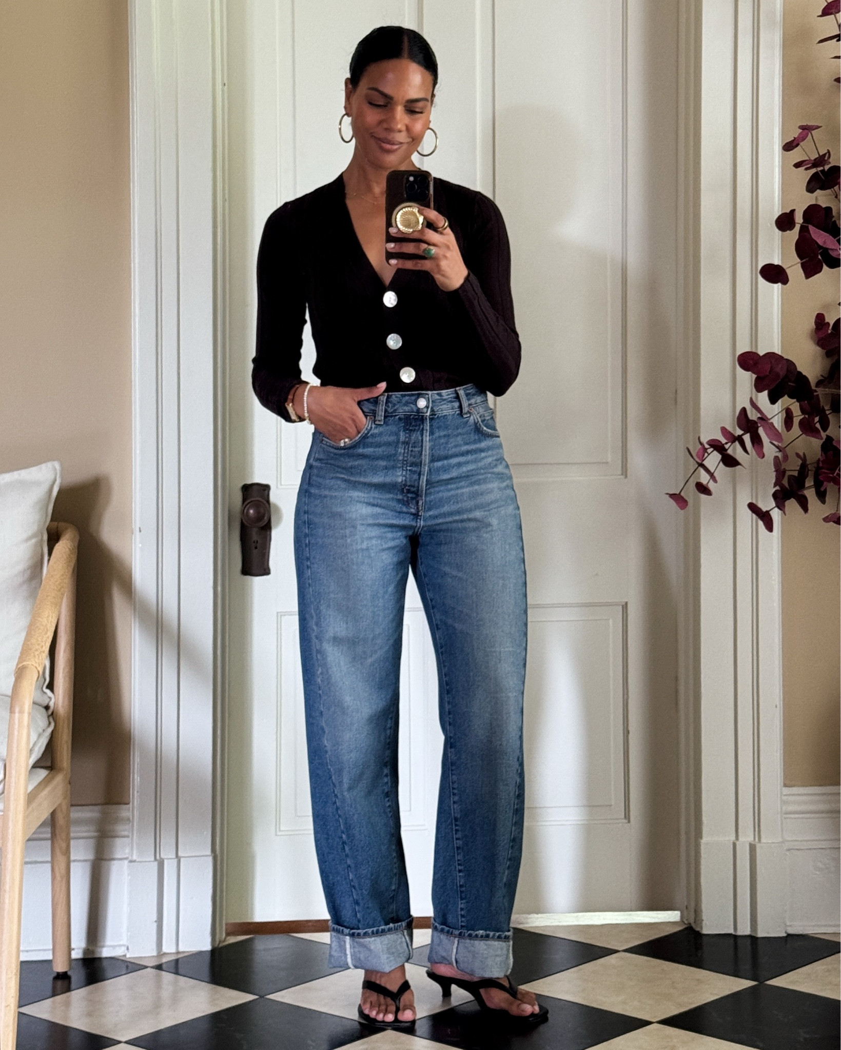 Curvy fit denim have truly changed my life. Went true to size in the barrel cuff, I got the curvy fit, true to size in the super wide leg, and sized down in the curvy fit in the last wide leg. Madewell is 20% off only through LTK! Use code LTK20 @madewell #madewell #madewellpartner #ad

#LTKSaleAlert #LTKMidsize #LTKxMadewell