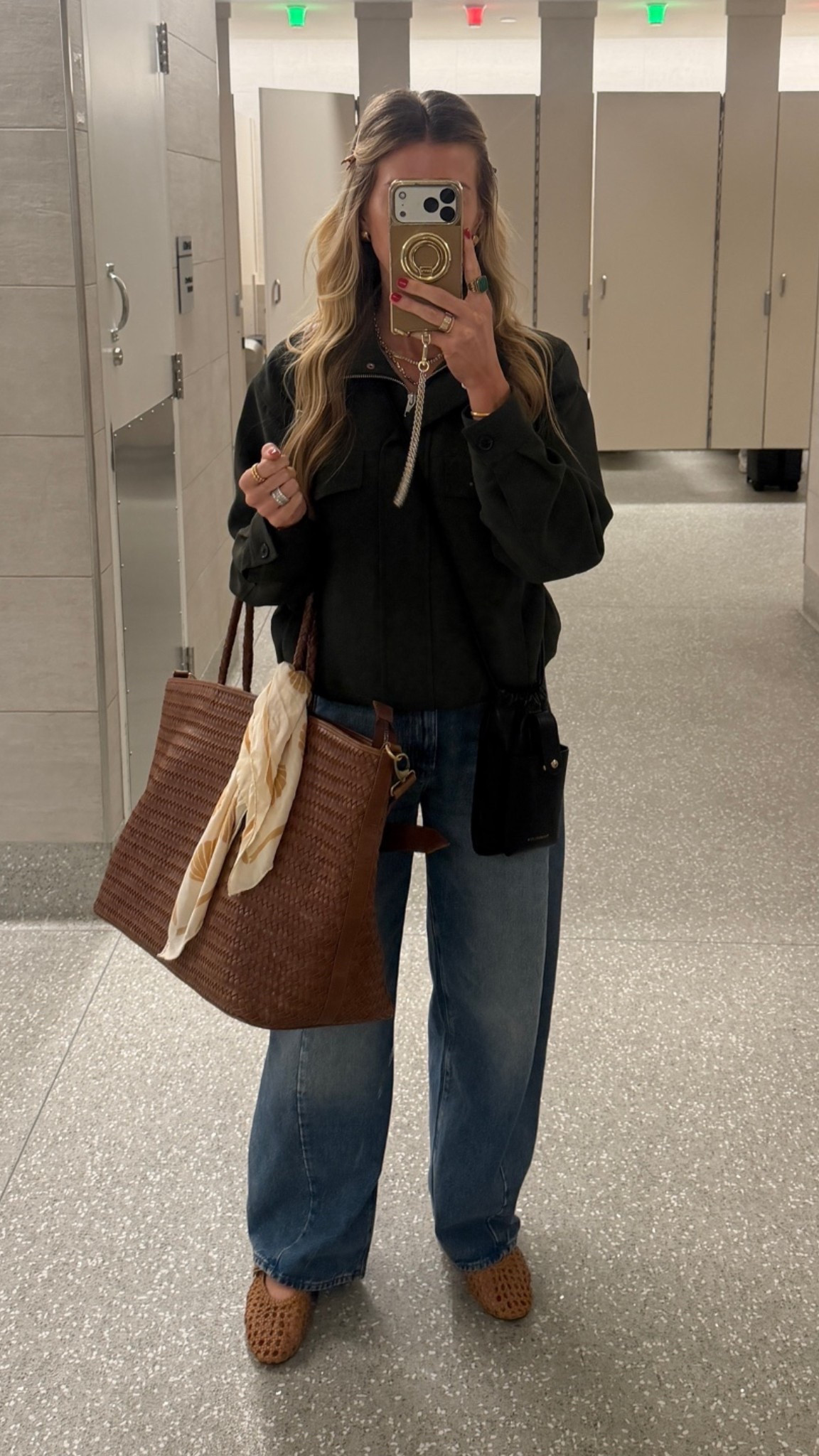 Travel look to NYFW this morning. 

Jeans run TTS, wearing 25

#LTKgrwm #LTKdayinmylife #LTKNYFW