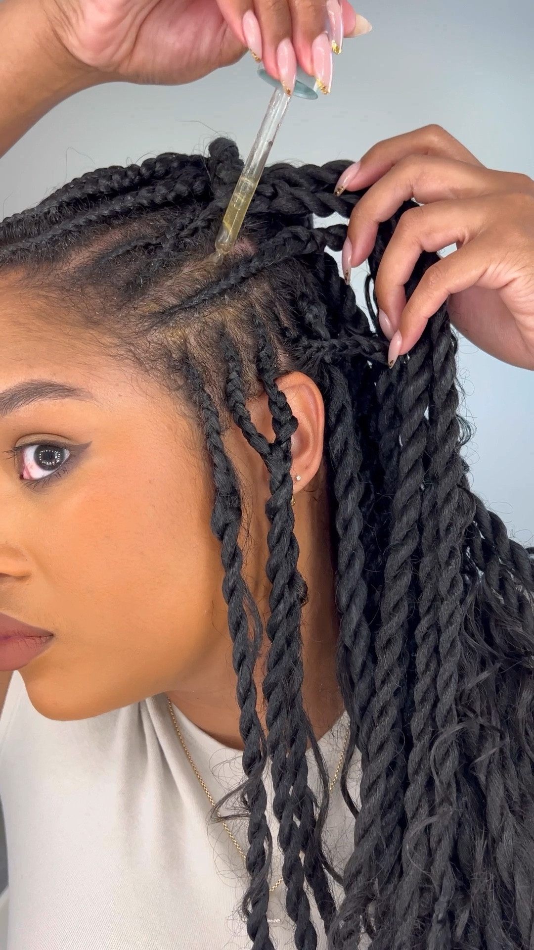 refreshing my 3 week old braids & scalp! i’ve been LOVING scalp sprays for protective styles because they’re sooo easy to apply & I find these in particular to be very effective 🙌🏾  and this
scalp serum is so hydrating but not oily which I love! the perfect balance. we love a simple routine!

#LTKbeauty #LTKVideo #LTKfindsunder100