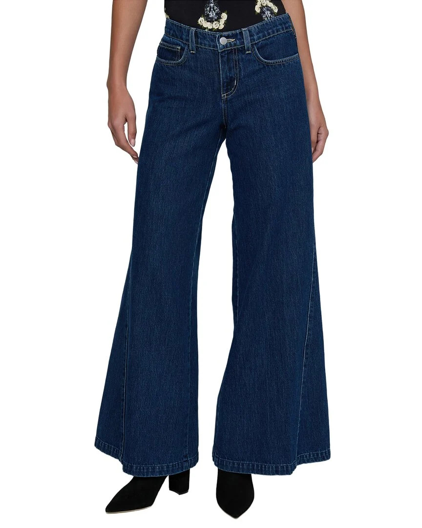 L'AGENCE Savina Low-Rise Wide Leg Sneaker Jean | Shop Simon