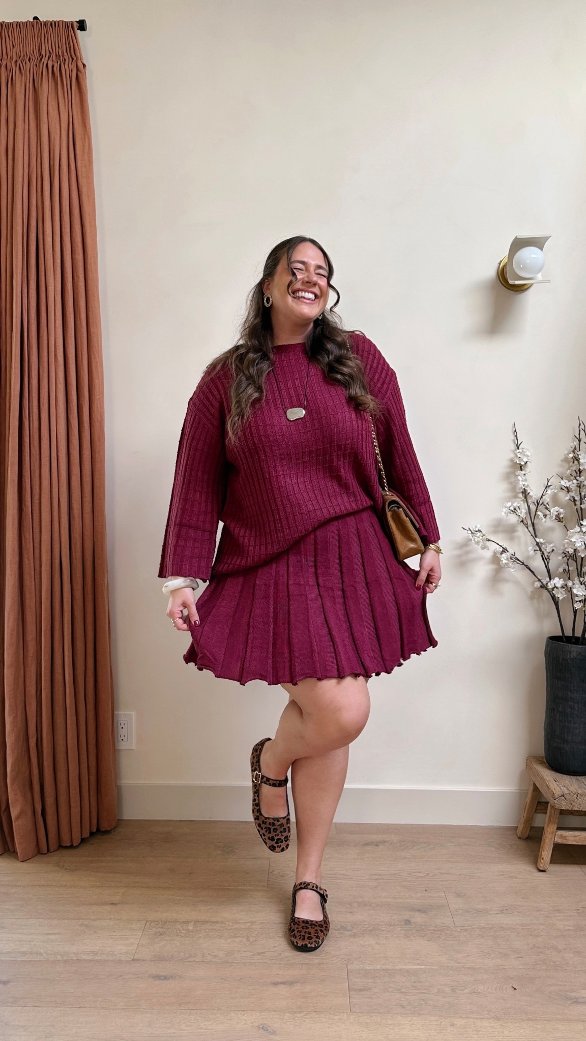 I’m wearing the size XL in the matching set! 

#LTKMidsize #LTKHoliday #LTKFindsUnder50