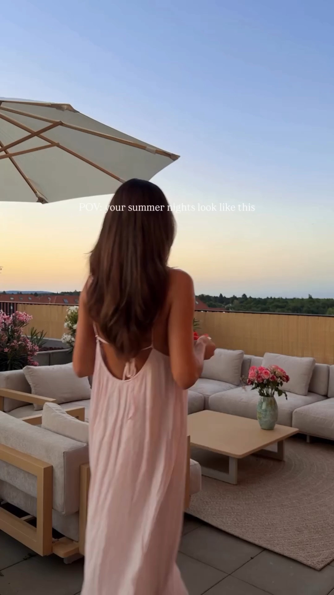 Summer nights like this🤌🏽 
____ 

Diese wunderschöne Lounge haben wir bei Living Zone gefunden & heißt Auckland Lounge Plus. 

Code: Nils07 - gültig bis 15.08.🤌🏽

 #mylivingzone #livingzoneofficial @living_zone.official *anzeige
