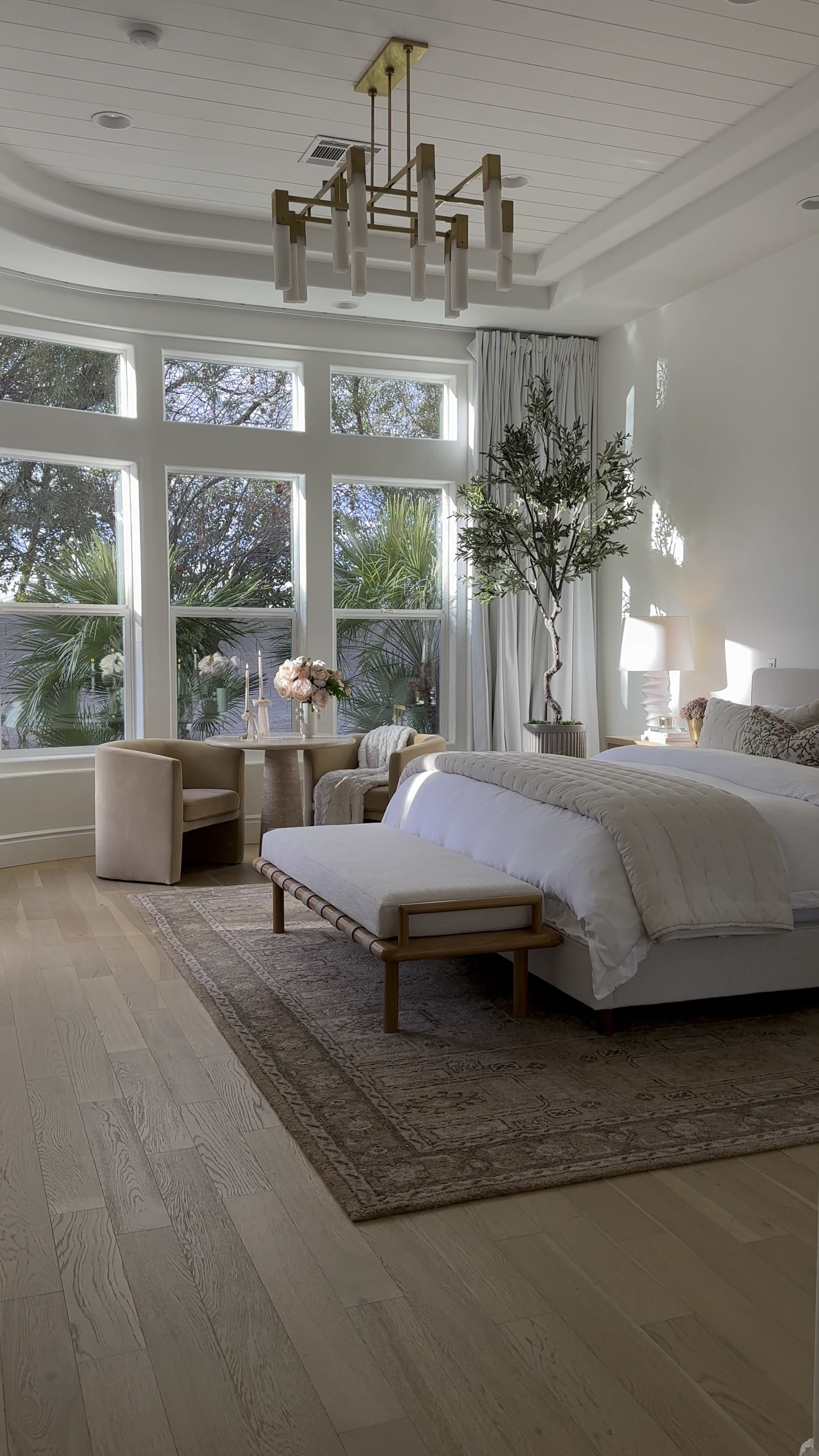 Faux tree 

Bedding, bench, chairs, planter, rug 

#LTKVideo #LTKfamily #LTKhome