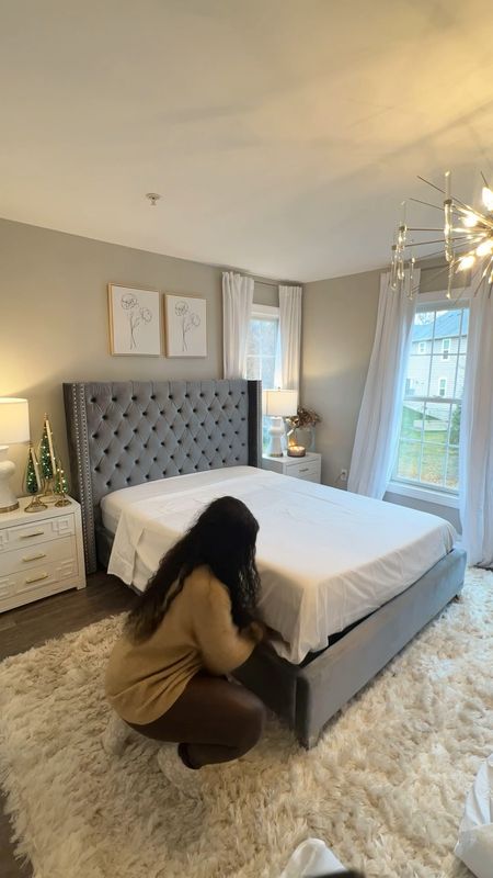 Guest bedroom is all ready for holiday hosting! Shop my faves ⬇️ #christmasdecor #bedroomdecor 

#LTKSeasonal #LTKHoliday #LTKGiftGuide