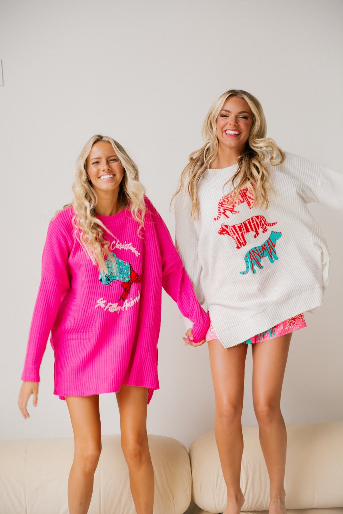 PINK MERRY CHRISTMAS YA FILTHY ANIMAL THERMAL | Judith March