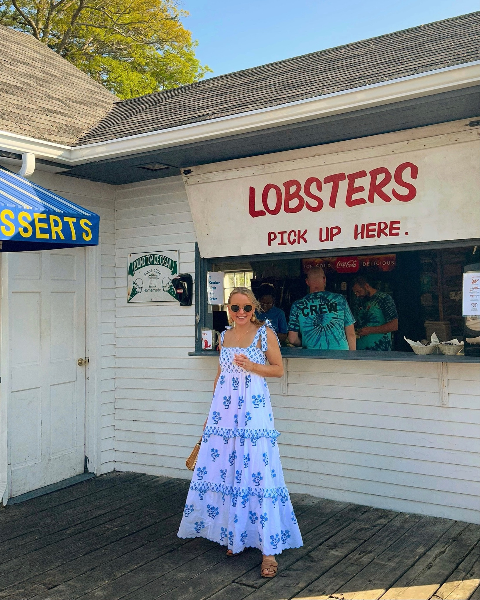 The prettiest blue and white block print dress! Runs true to size 🤍 #summerdress #blockprint #AmazonFashion #Tuckernuck