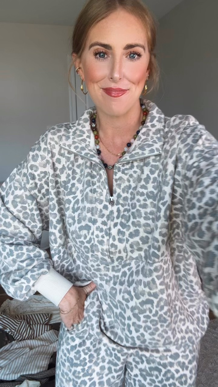 Leopard set from aerie

#LTKSaleAlert