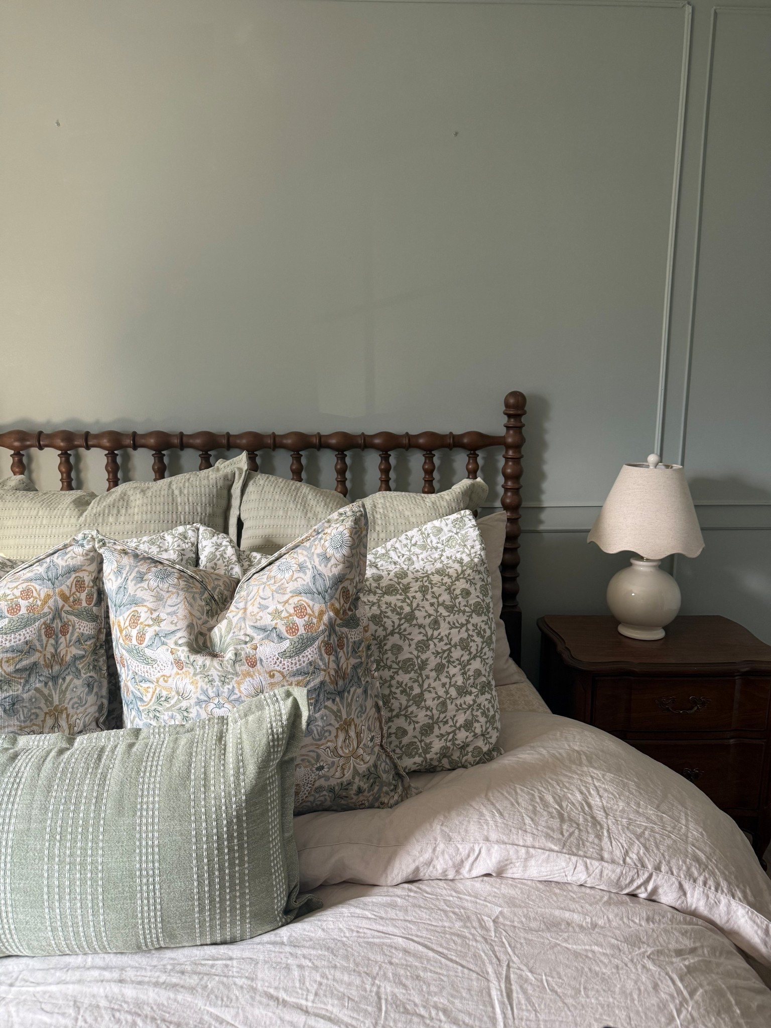Most of my bedding is from Home Goods, but linking the duvet & insert! 