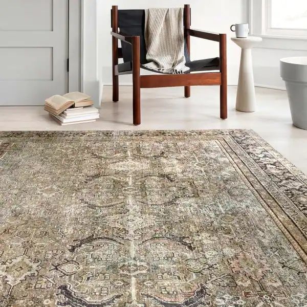 Alexander Home Isabelle Traditional Vintage Border Printed Area Rug - 9' x 12' | Bed Bath & Beyond