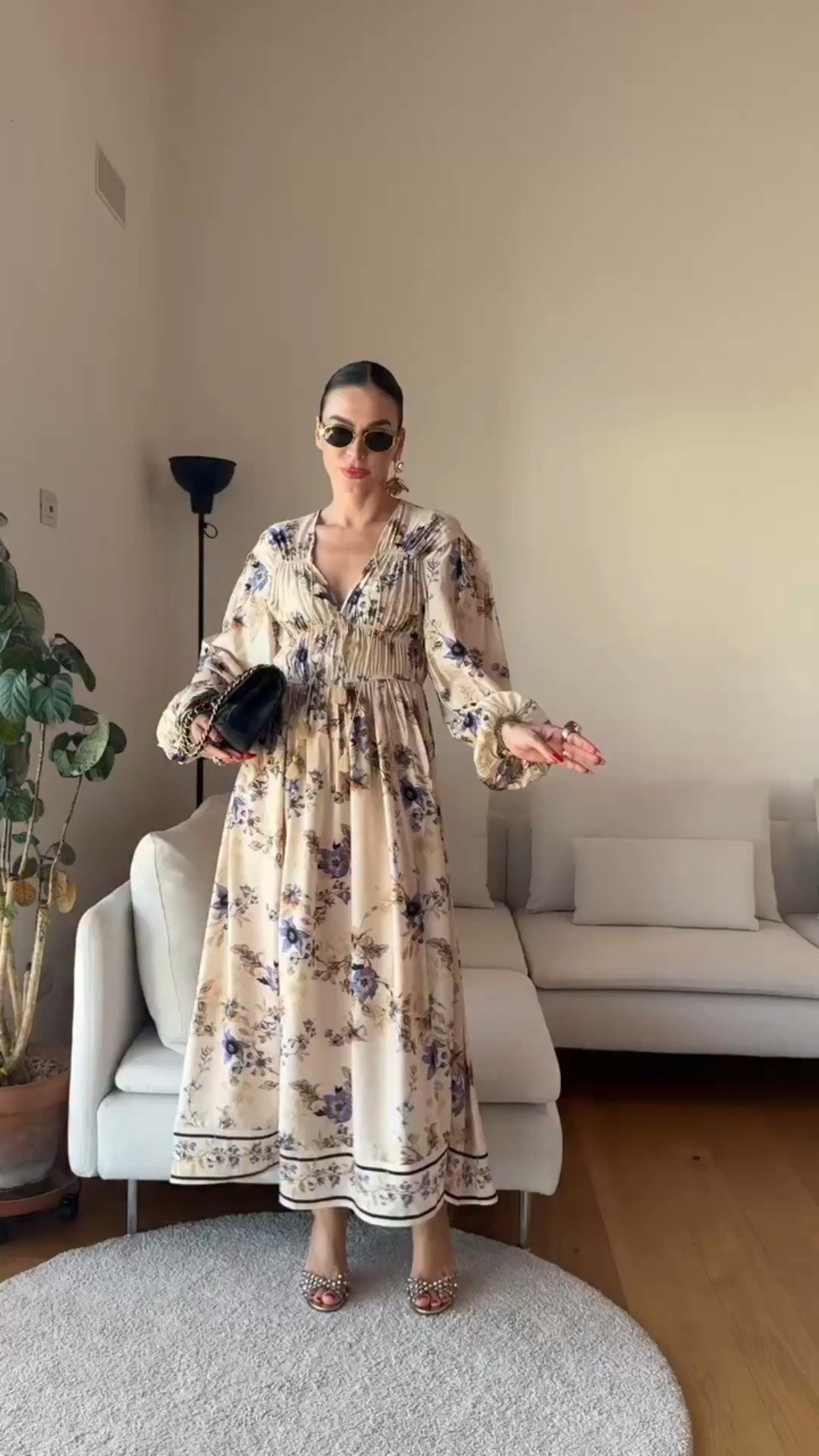Obsessed with this dress 🍁✨

This is one of those dresses that works beautifully now and straight into autumn.

I’m wearing the Floral Tie-Detail Ankle-Length Dress in Light Beige, Size S.

For reference, I’m 173 cm (5’8”).

The fit is so flattering, with a softly smocked bodice, deep V-neckline, delicate tie details and beautiful balloon sleeves. The slightly flared skirt gives it such an effortless feminine shape.

It’s also available in Black Floral and Light Blue Floral, and honestly all three versions are gorgeous.

Wear it now with ballet flats or sandals, then take it straight into autumn with boots, a trench coat, leather jacket or structured blazer.

This is exactly the kind of dress that earns its place in your wardrobe because you can completely change the mood just by switching the shoes and outerwear.

If your size is available, I wouldn’t wait too long.

🔎 H&M floral dress, H&M ankle length dress, H&M tie detail dress, H&M beige floral dress, H&M black floral dress, H&M blue floral dress, H&M autumn dress, H&M transitional outfit, fall floral dress, autumn outfit ideas, September outfits, feminine autumn style, balloon sleeve dress, smocked dress, H&M new in, transitional fashion, autumn capsule wardrobe, everyday dress

#LTKuk

#LTKeurope #LTKstyletip #LTKdresses