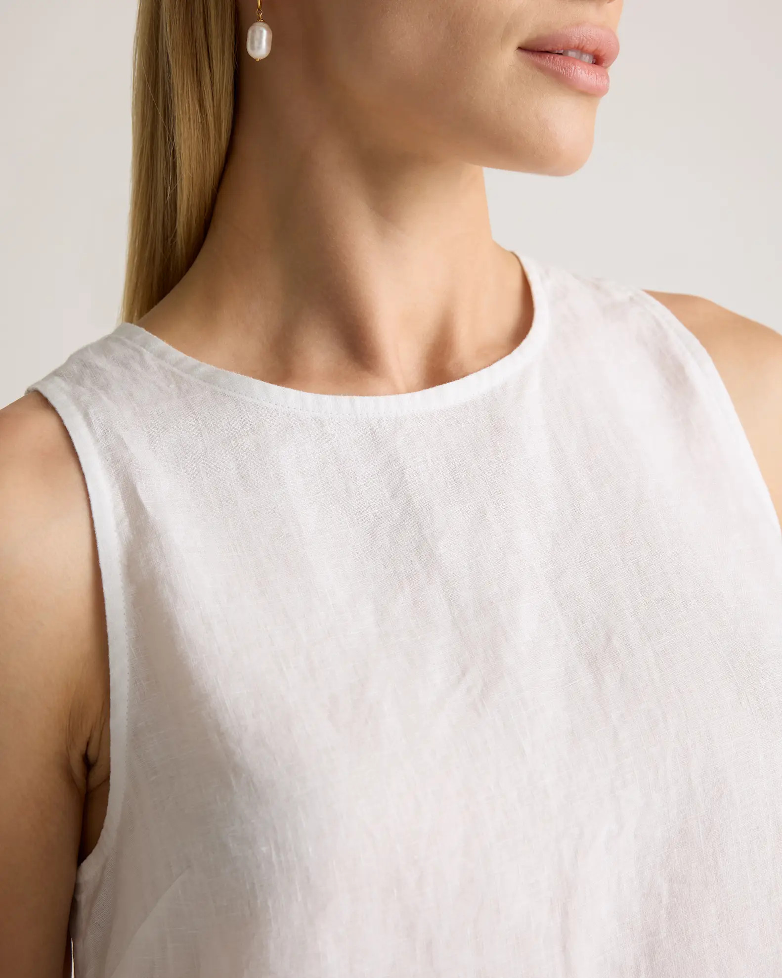 100% European Linen Cropped Tank | Quince