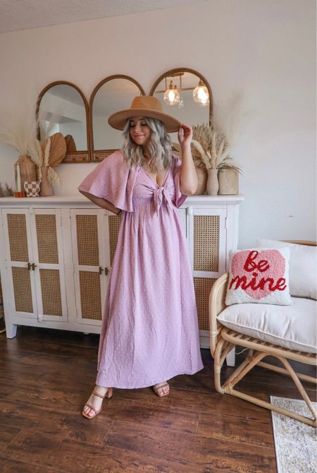 Pink blush haul! Valentine’s Day outfit inspo, maxi dress. Comes in maternity sizes also! Use code:MICAH.JULIET25OFF FOR 25% off your entire purchase! 

Size:small non maternity

#LTKbump #LTKunder100 #LTKsalealert