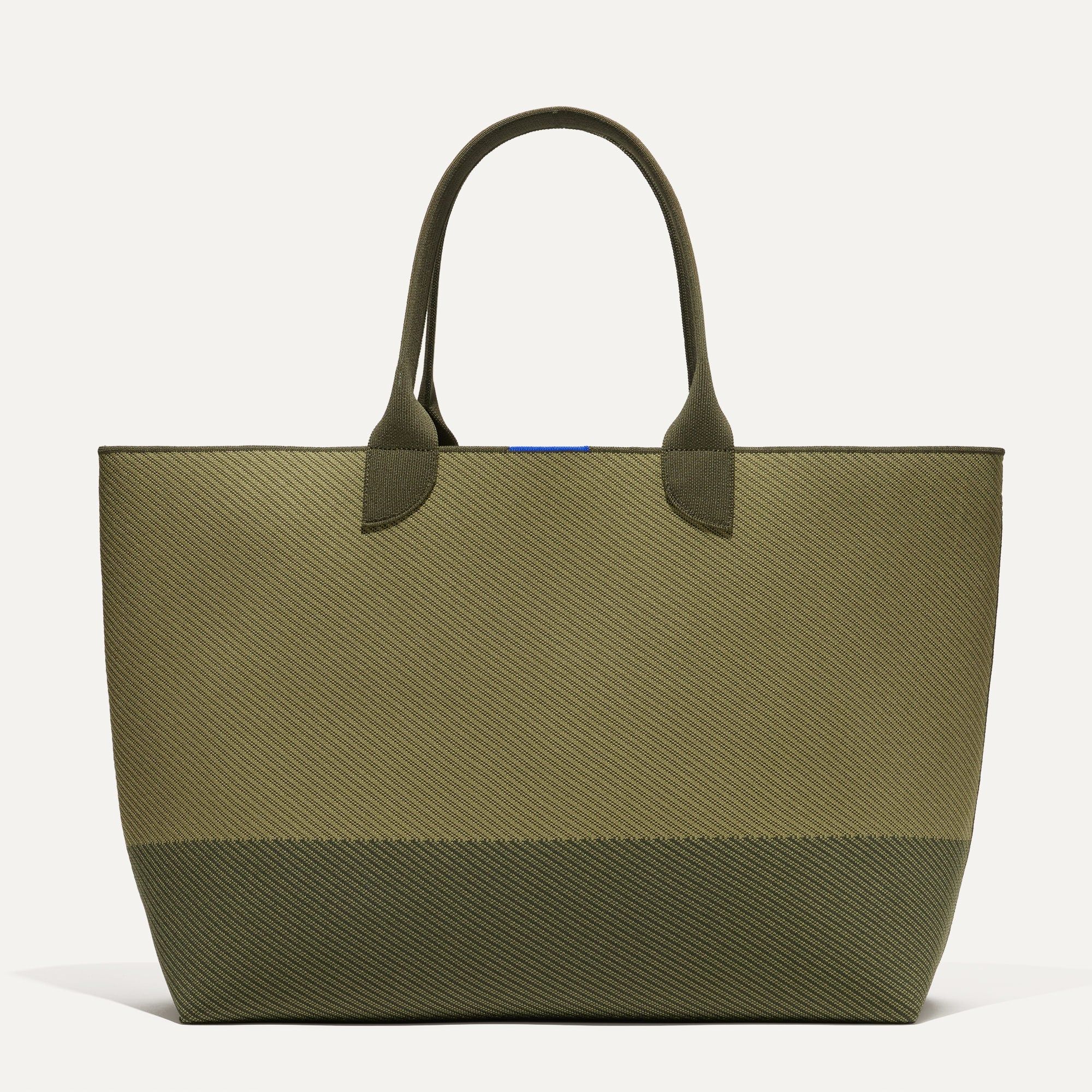 The Lightweight Mega Tote | Rothy's
