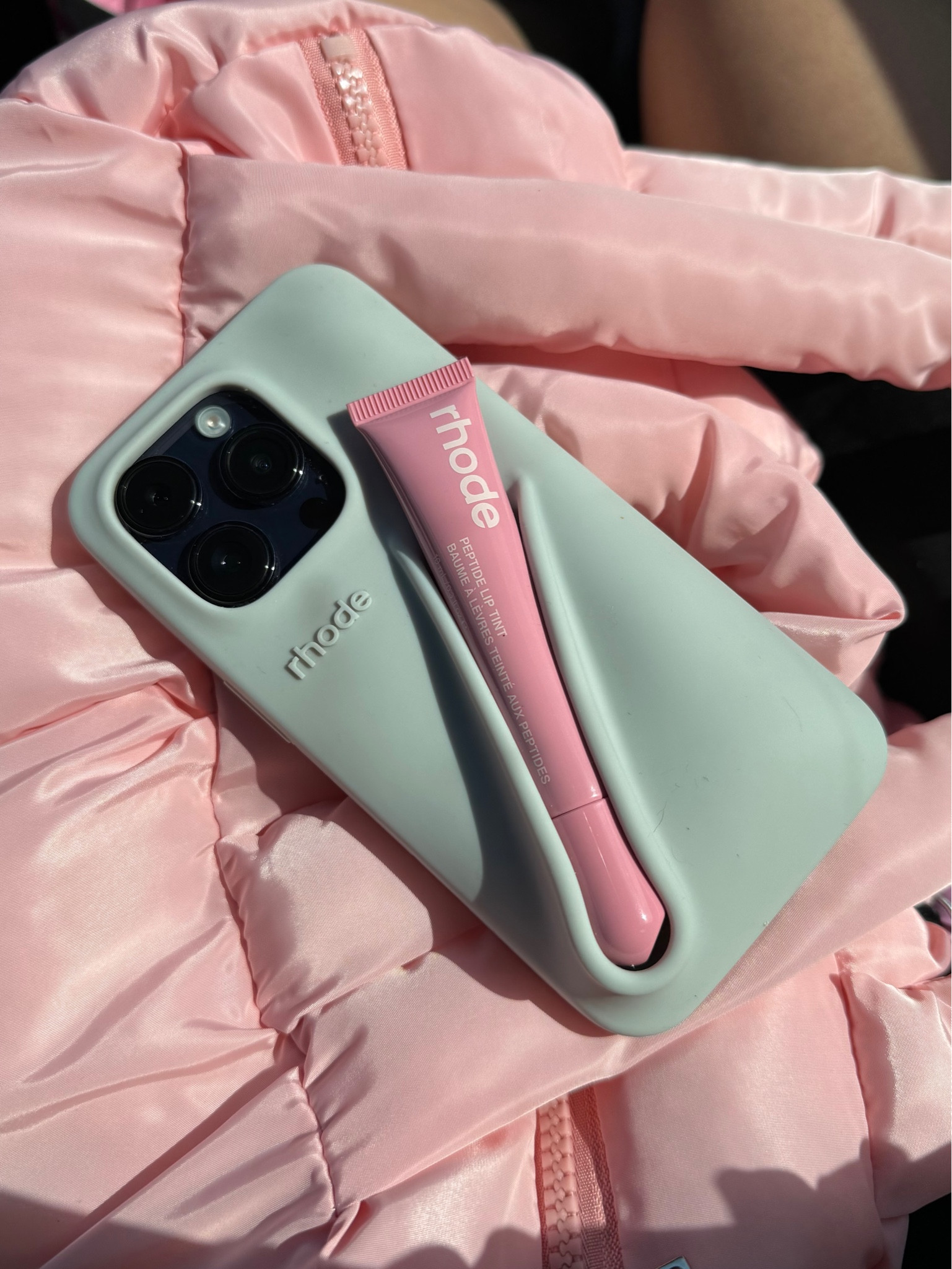rhode for on the go 🎀 loving this phone case and lippie! so convenient. 

#LTKBeauty #LTKTravel