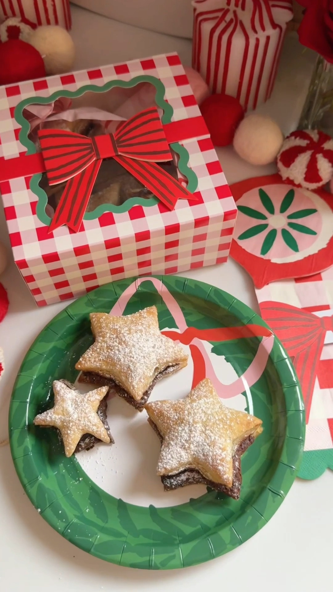North Star Puff Pastries ⭐️ 
.

These Star Puff Pastries are unbelievably easy to make and come together with zero hassle—perfect for last-minute gifting or a festive treat!

Ingredients
• 1 pack (2 sheets) puff pastry, thawed
• Hazelnut Spread (such as Nutella)
• Powdered Sugar, for dusting

-
Directions
1. Prep and Layer
• Preheat your oven to 350° (180° C)
• Lay the first sheet of puff pastry flat on a lightly floured surface or parchment paper.
• Spread a generous, even layer of hazelnut spread over the entire sheet.
• Carefully top with the second puff pastry sheet.
2. Cut and Bake
• Using cookie cutters (stars, circles, or any shape you like!), start cutting your shapes.
• Pro Tip: Don't discard the leftover puff pastry scraps! You can twist them into strips, bake them, and enjoy them as a bonus treat 🫶🏼.
• Once cut, place the shapes on a baking sheet lined with parchment paper.
• Sprinkle the tops lightly with powdered sugar.
• Bake for 15-18 minutes (cooking time may vary depending on your oven) until the pastry is puffed and golden brown.
3. Cool and Enjoy
• Let the pastries cool completely.
• Enjoy immediately, or place them in cute boxes or bags to gift to your loved ones!
Happy Holidays!
xx Mimi

#LTKSeasonal #LTKfoodie #LTKHoliday