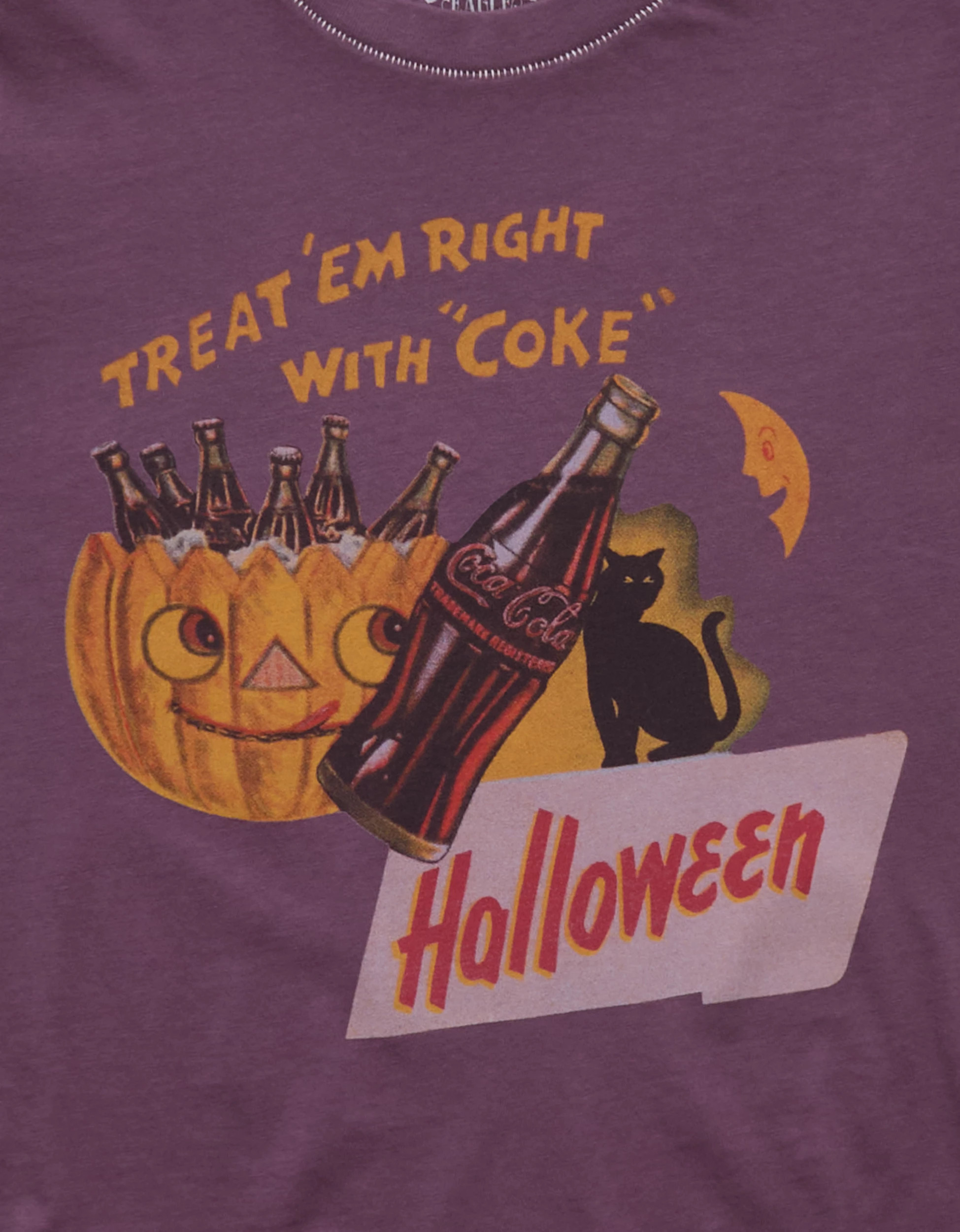 AE Coca-Cola Halloween Graphic Shrunken T-Shirt | American Eagle Outfitters (US & CA)
