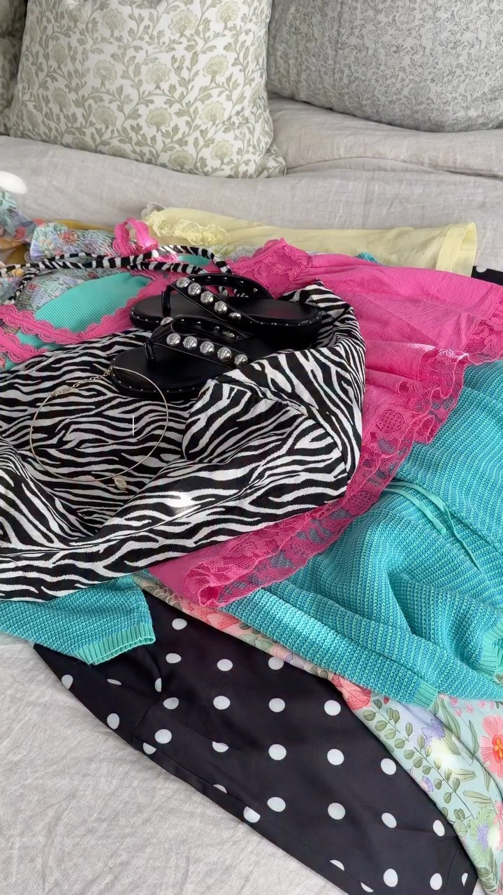 So many new summer finds from Amazon I cannot wait to WEAR THEM IN A FEW WEEKS!!!! DROP ANY COMMENT BELOW TO GET 🔗 SENT TO YOUR DMS!! Amazon summer fashion. Free people inspired summer fashion. Anthropologie inspired summer fashion. Amazon fashion finds. New arrivals from Amazon #amazonfashion #amazonfinds #amazonfashionfinds #amazonmusthaves #amazonhaul

#LTKootd #LTKmomlife
