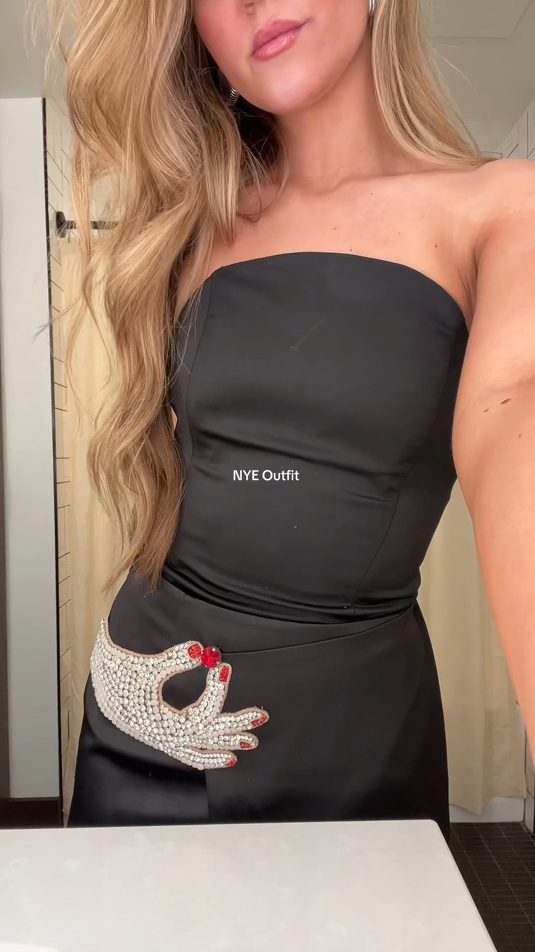 New Year’s Eve outfit ✨ skirt is VIVETTA and sold out but I rented it from someone 

#LTKPetite #LTKSeasonal