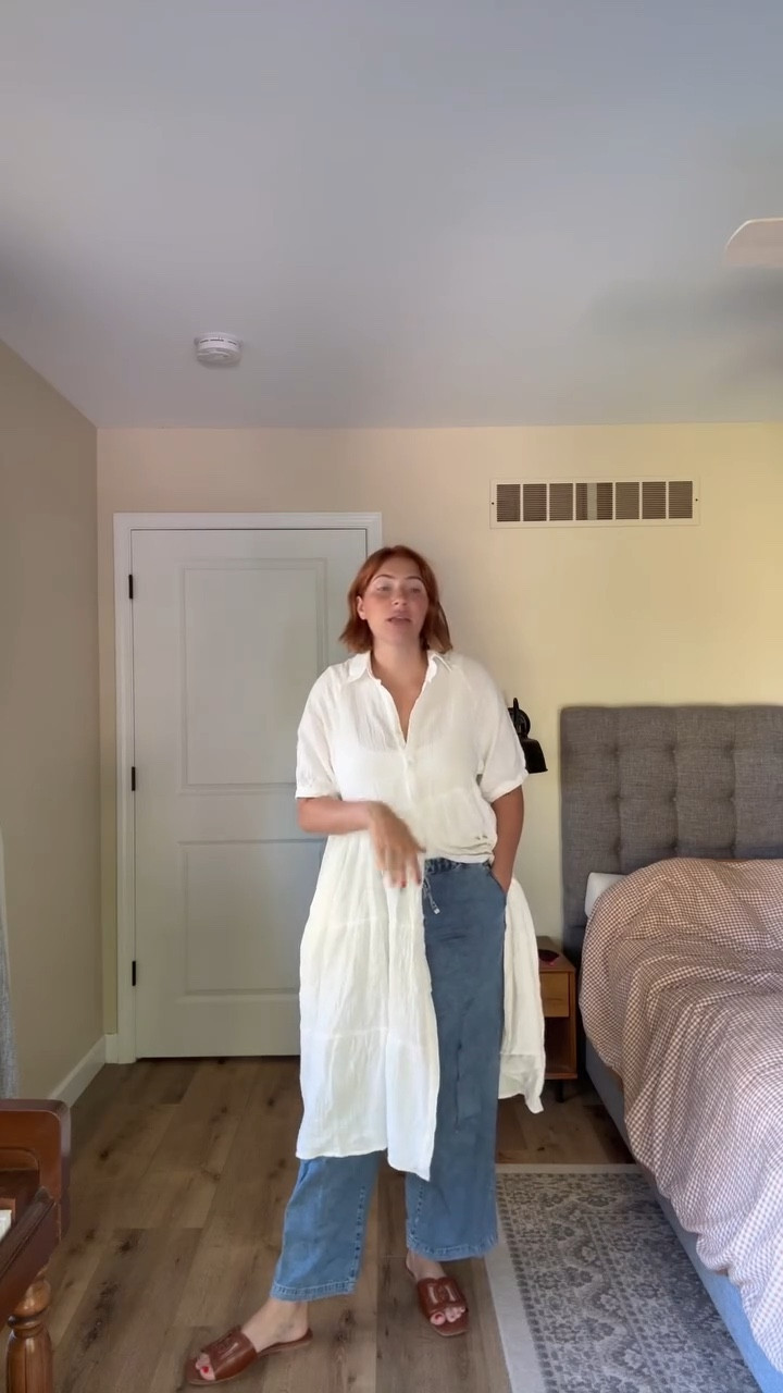 Welcome to my mini series. FALL FIT CHECK. Ep. 1 I love a good time capsule piece. 👏🏻 find this fit in my LTK #fallfashion #momstyle #fitcheck #ootd #grwm