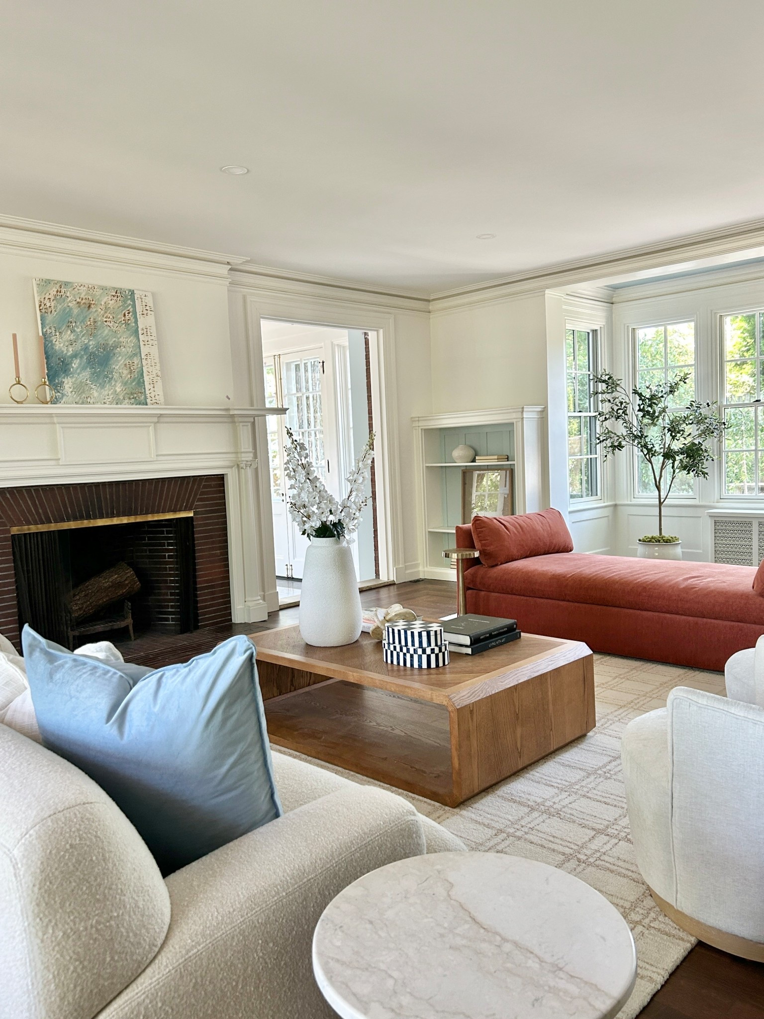 Large wood rectangle coffee table with beautiful details. 

#coffeetable

#LTKHome