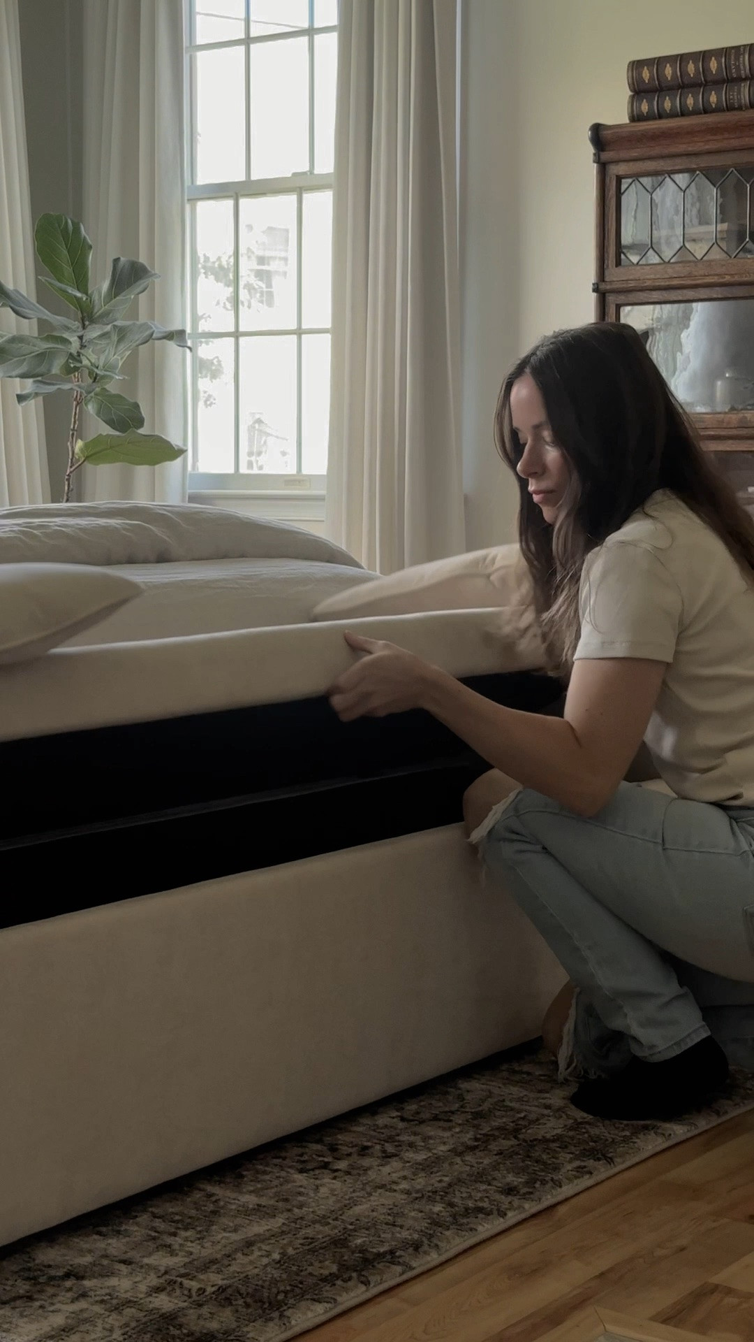 Bedroom decor, bed bench, storage bed bench, storage bench, entryway bench, bedroom furniture, entryway furniture, throw blanket

#LTKHome
