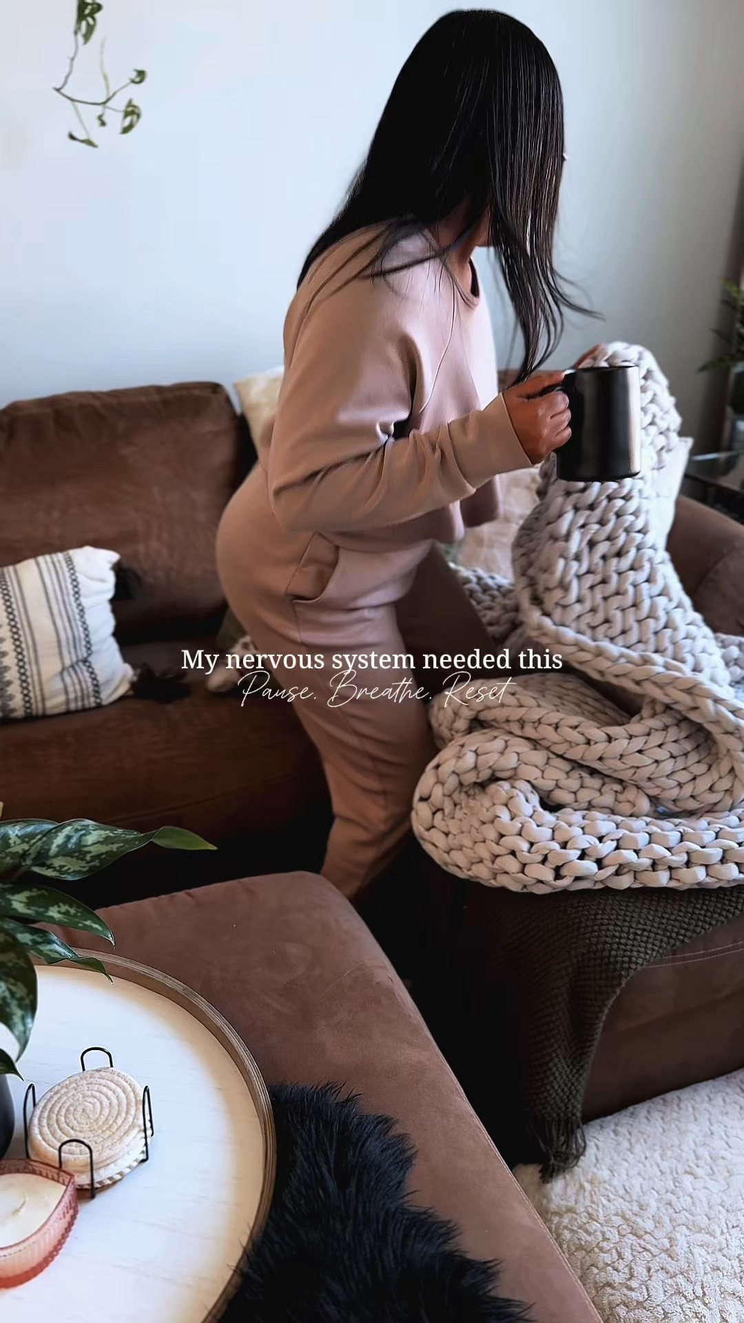 Pause, breathe reset! Weighted blanket… but make it daytime 🤍

Obsessed with this chunky knit in Moonstone — cozy, calming, and so aesthetic 

#LTKselfcare #LTKdayinmylife #LTKHome