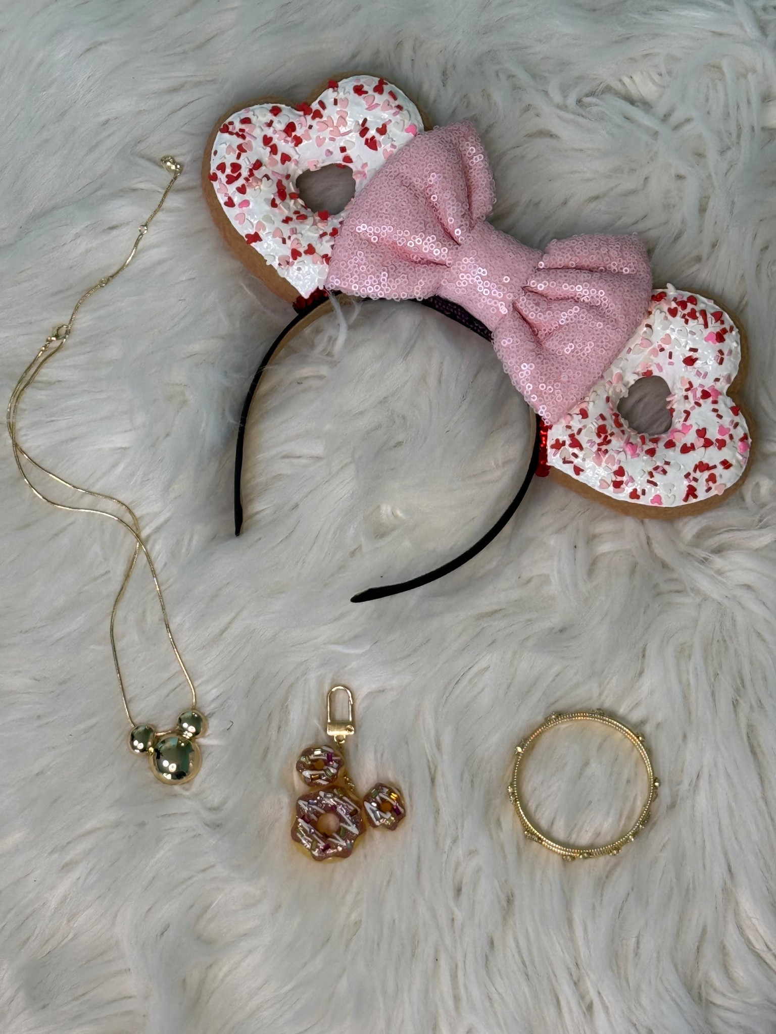 Newest BaubleBar accessories! ✨😊🍩🐭 #BaubleBar #Disney

#LTKFindsUnder50 #LTKStyleTip #LTKSpringSale