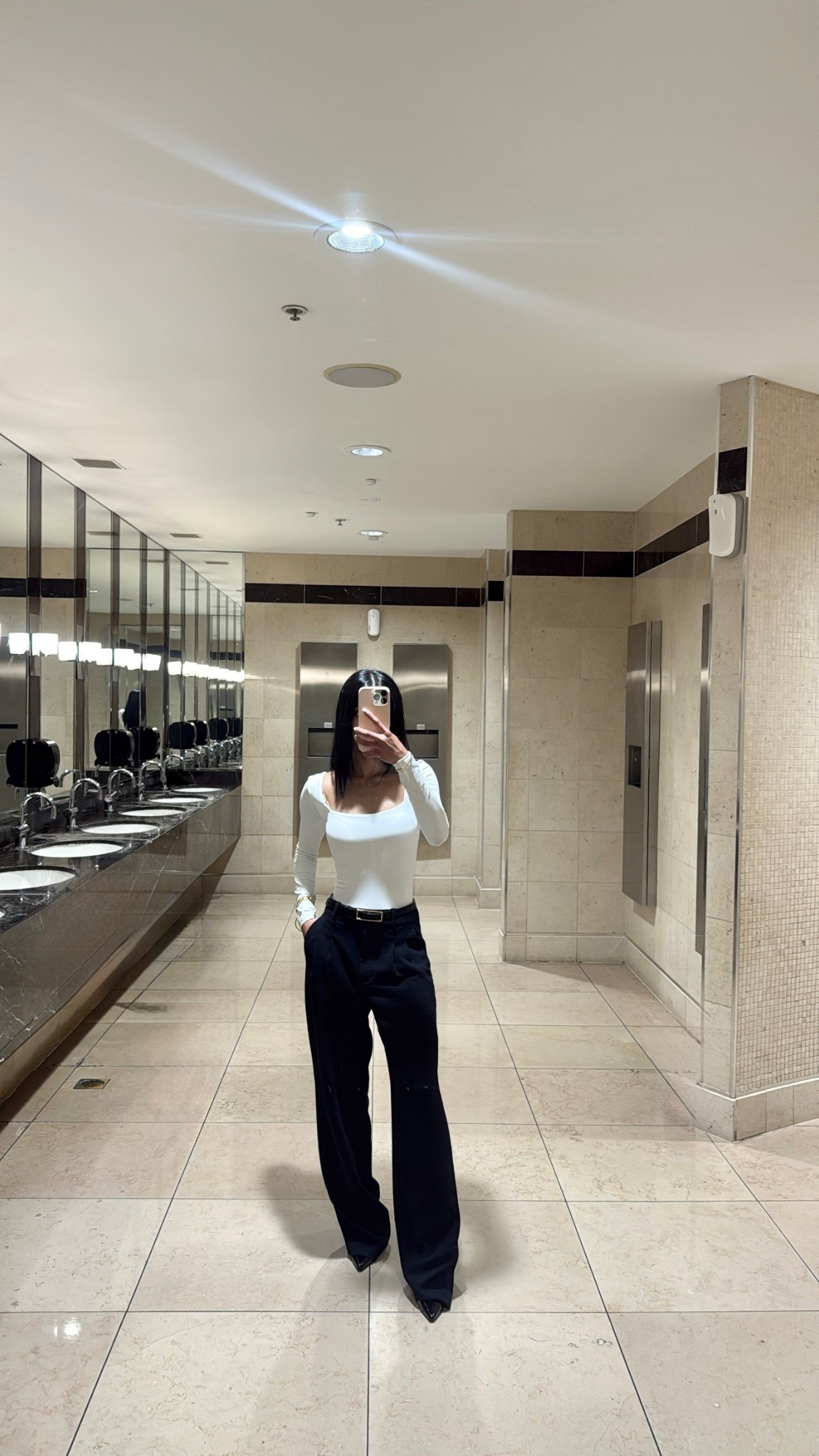 Work fit 

#LTKWorkwear #LTKootd #LTKdayinmylife
