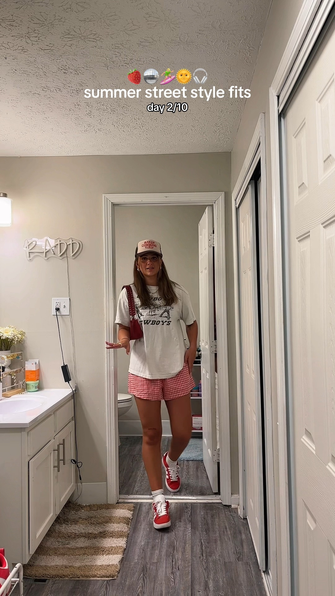 day 2 of the summer street style fits series 🍓🧸🥂  tee is john galt but couldn’t find the link

#LTKShoeCrush #LTKWorkwear #LTKFindsUnder50