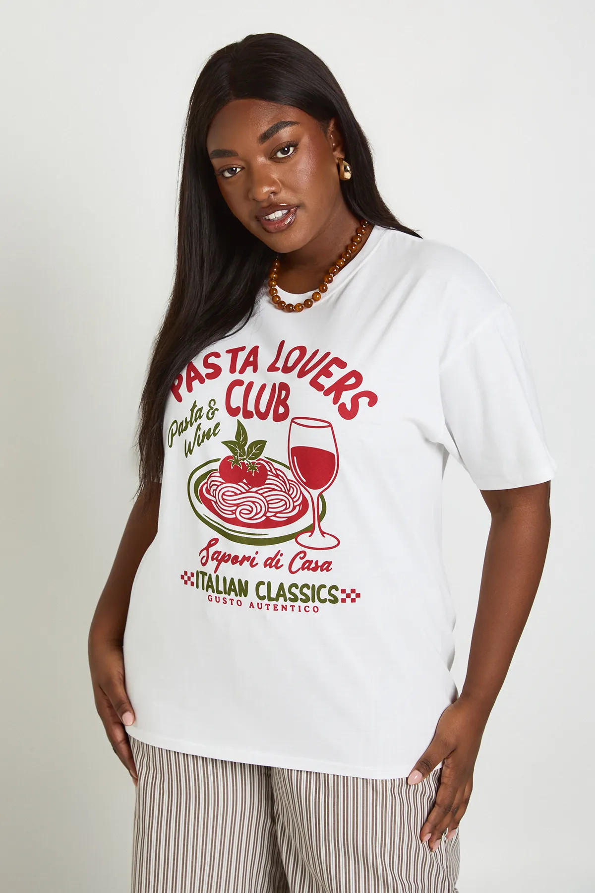 White boohoo Plus Pasta Lovers Club T-shirt | PrettyLittleThing USA | PrettyLittleThing US