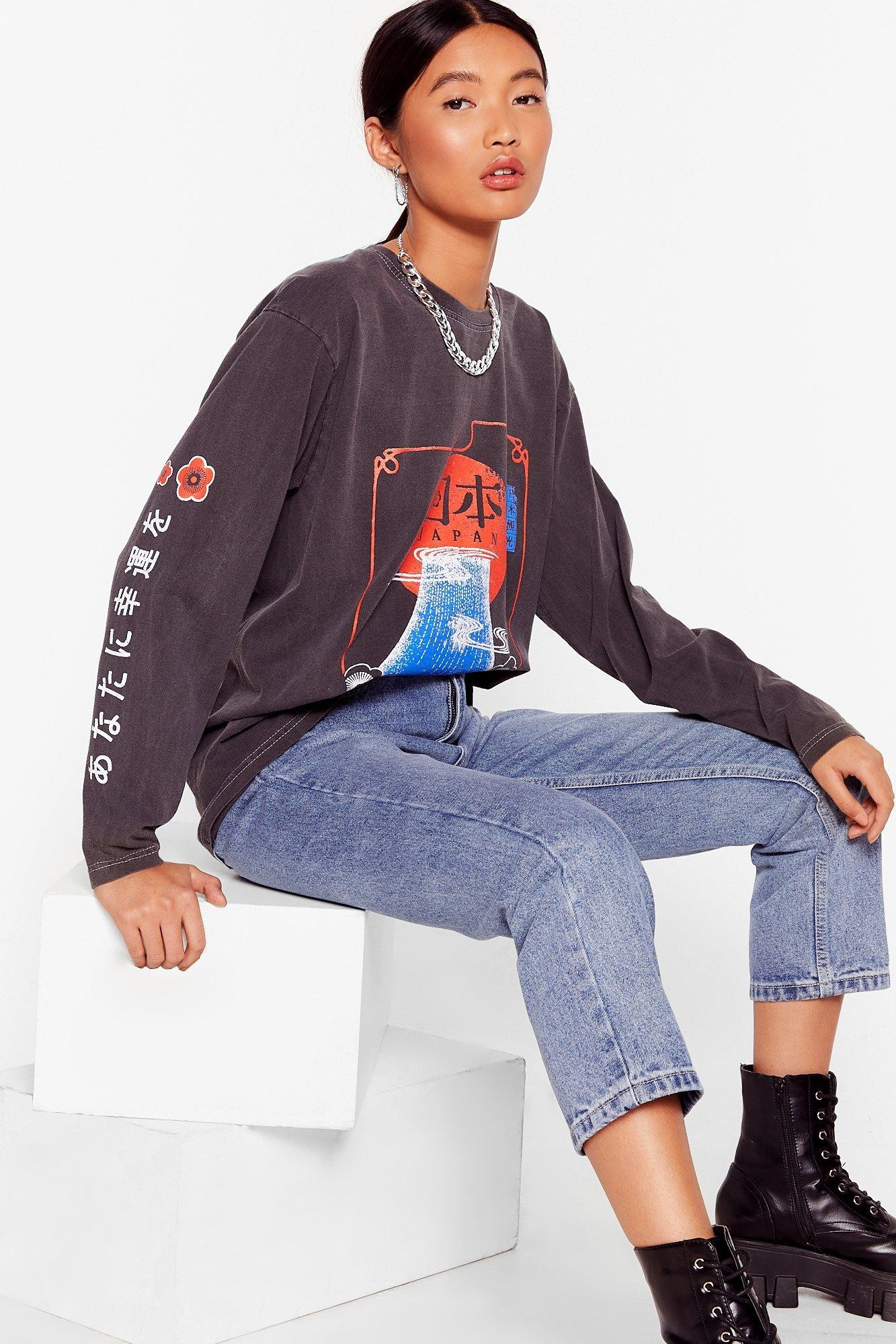 Good Fortune Relaxed Graphic Tee | NastyGal (UK, IE)