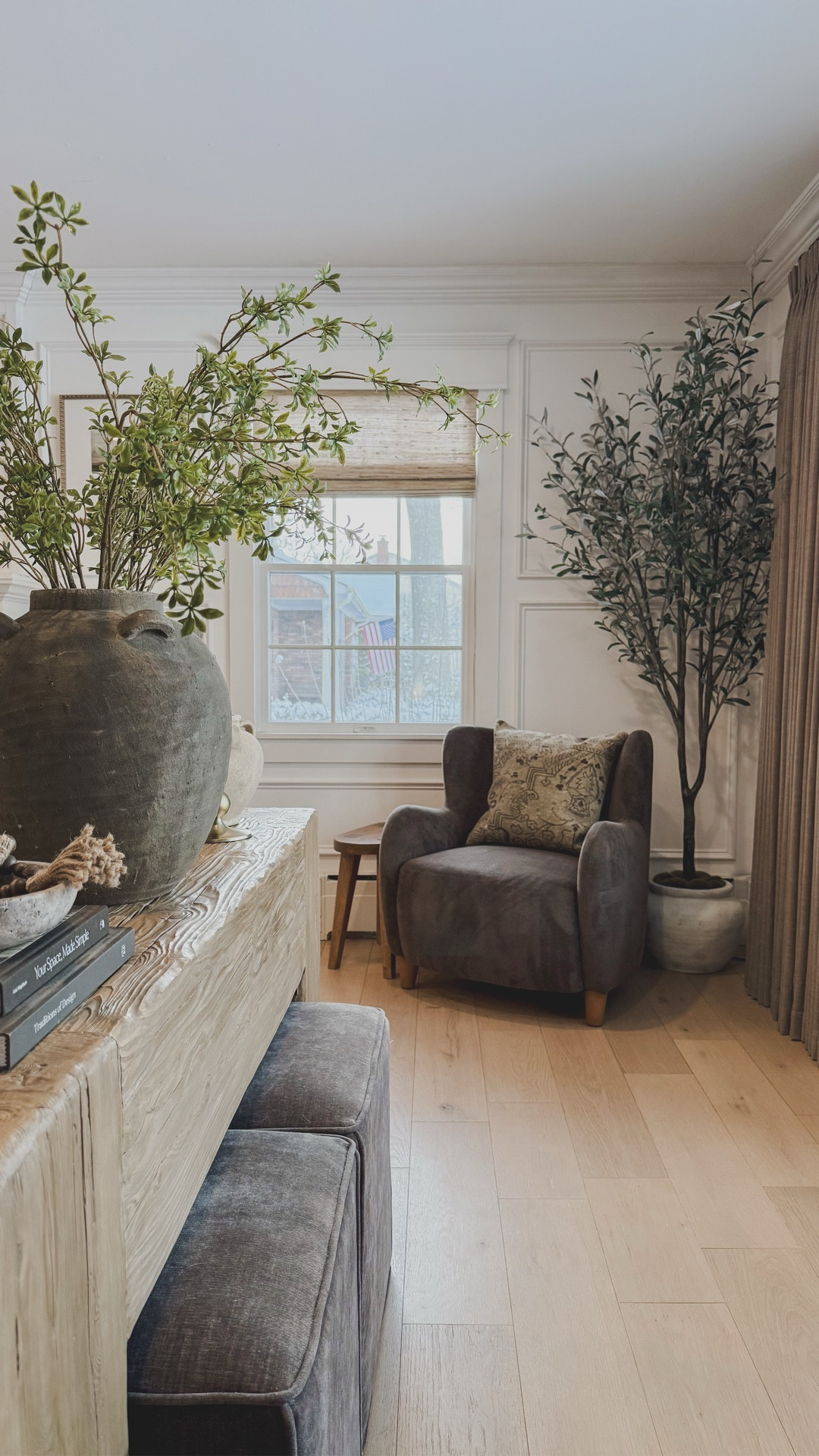 Cozy & earthy, organic modern living room inspiration 🤎

console table | ottomans | drapes | accent chair | rustic vase | artificial branches | books | stone dish | wood beads | faux olive tree | throw pillow | woven wood shades 


#LTKHome #LTKSaleAlert #LTKvlog