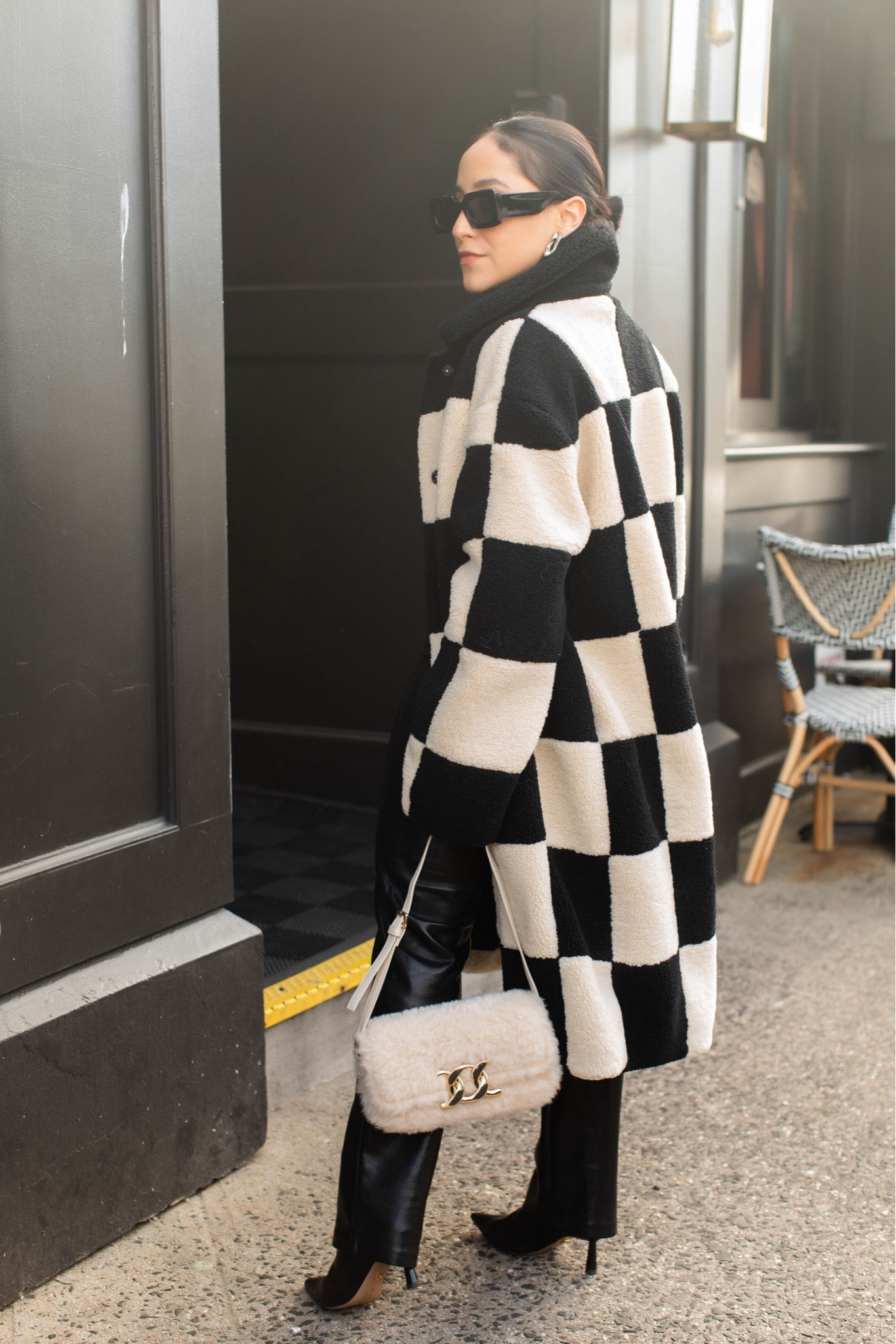 My first piece from Oak + Fort and I’m in love with the quality and feel of this checkered Sherpa coat! Perfect for neutral winter outfits  

#LTKstyletip #LTKshoecrush #LTKSeasonal