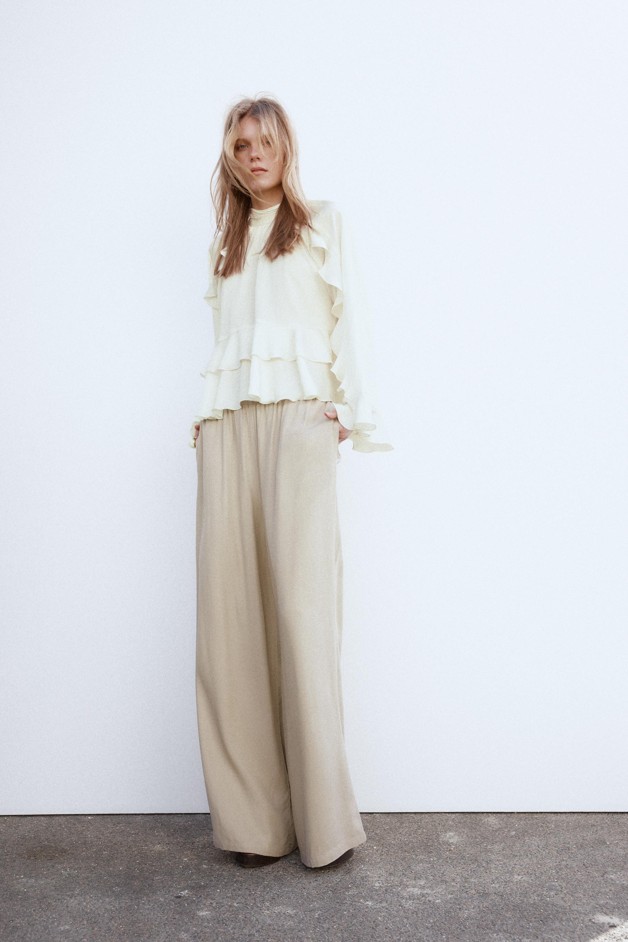 WIDE-LEG TROUSERS WITH ELASTIC WAISTBAND | Zara UK
