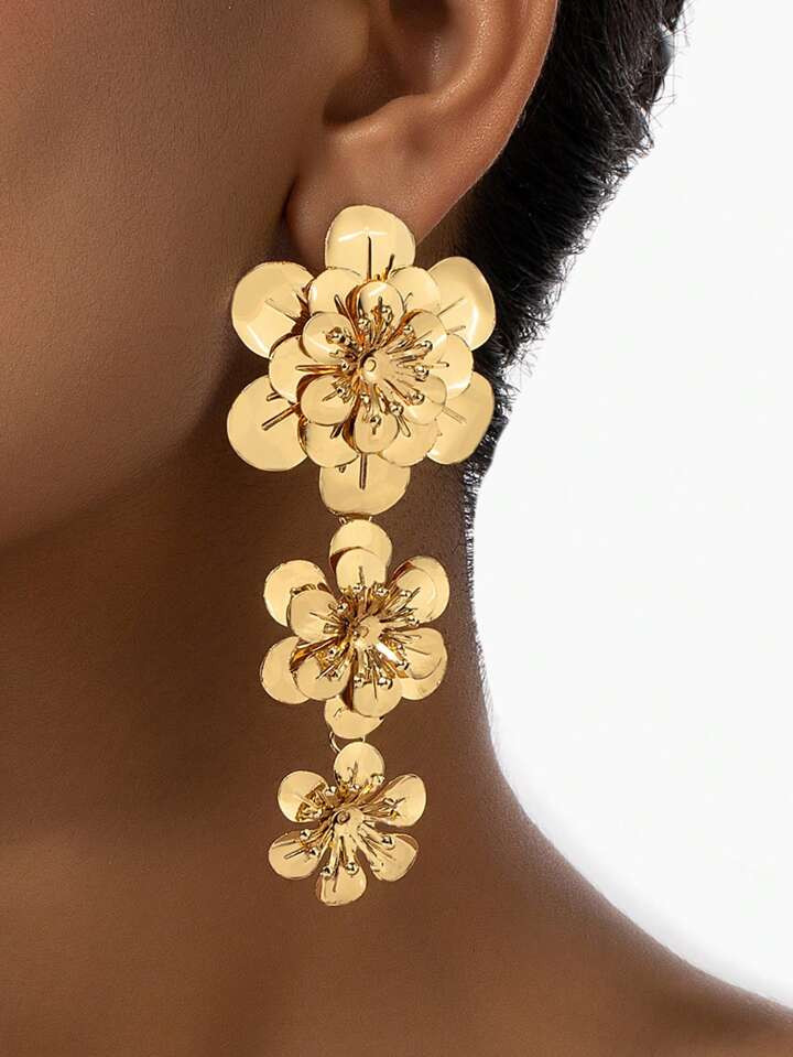 New Exaggerated Retro Flower Flower Earrings With Versatile Female Style And Personalized Long Tr... | SHEIN