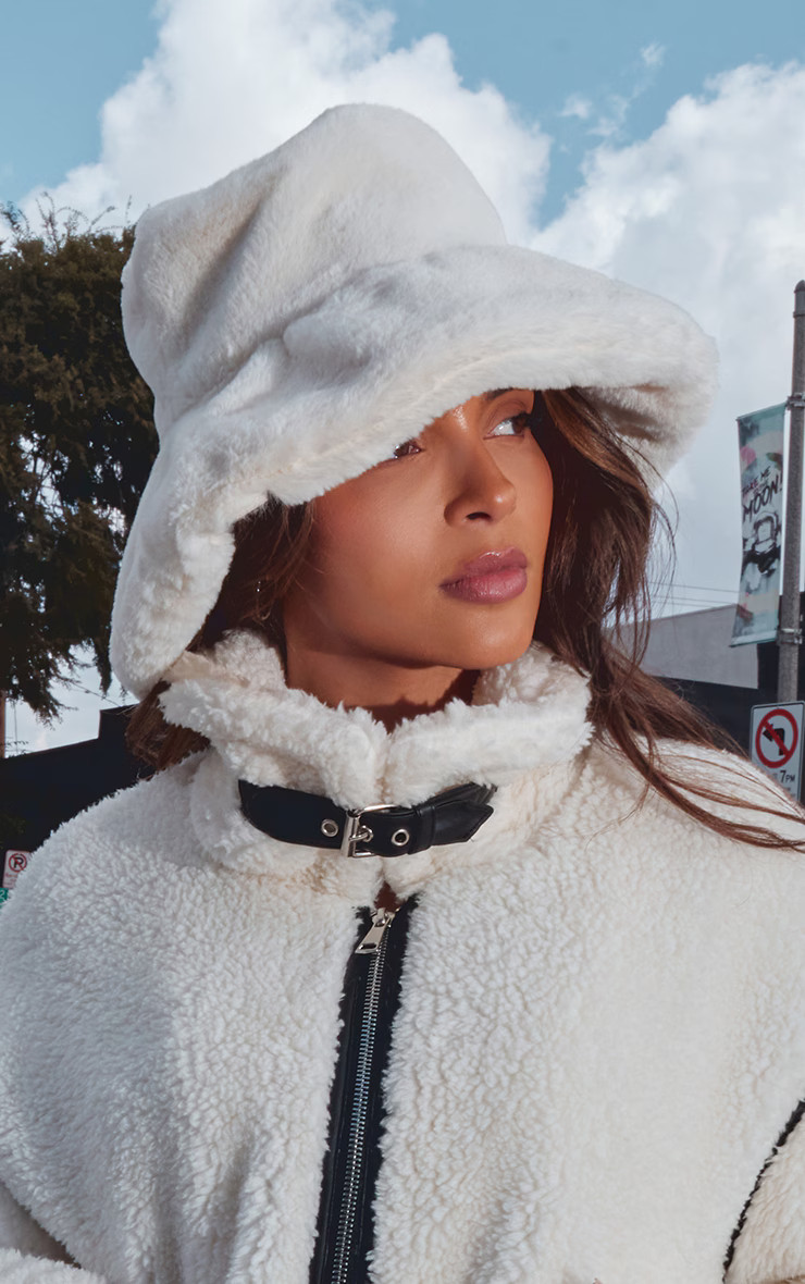 Cream Fluffy Faux Fur Bucket Hat | PrettyLittleThing US
