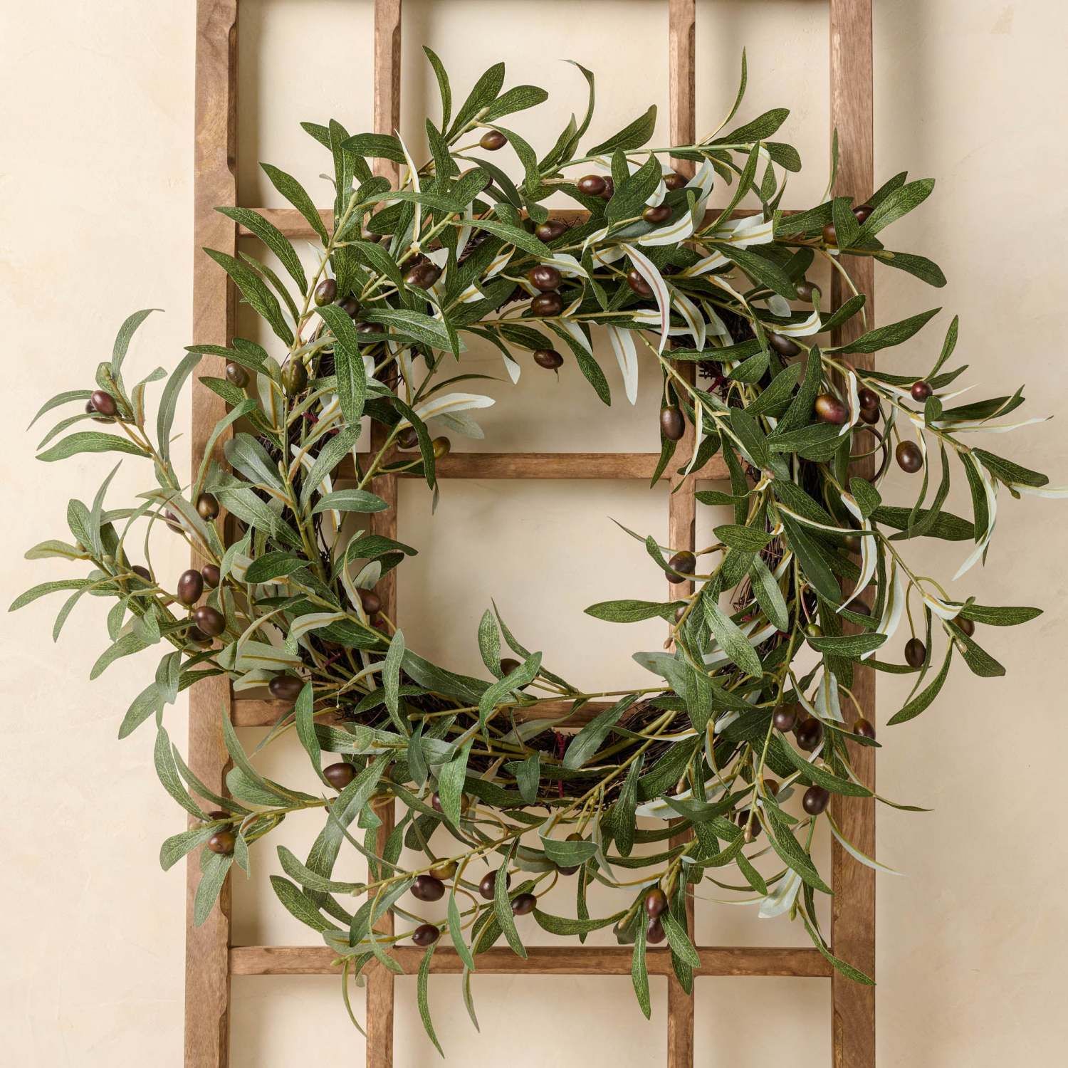 Olive Wreath | Magnolia