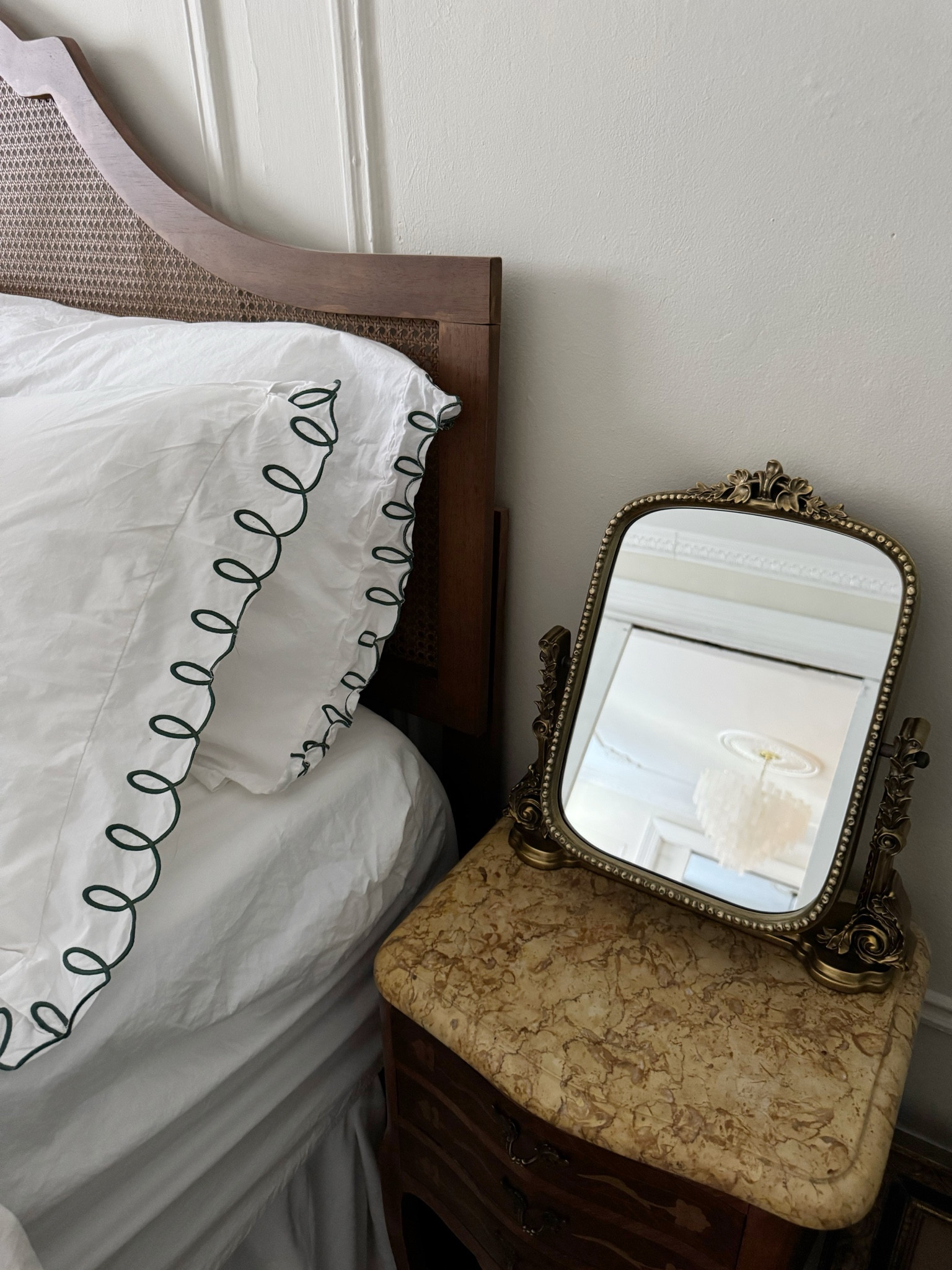 Bedside details

#LTKHome