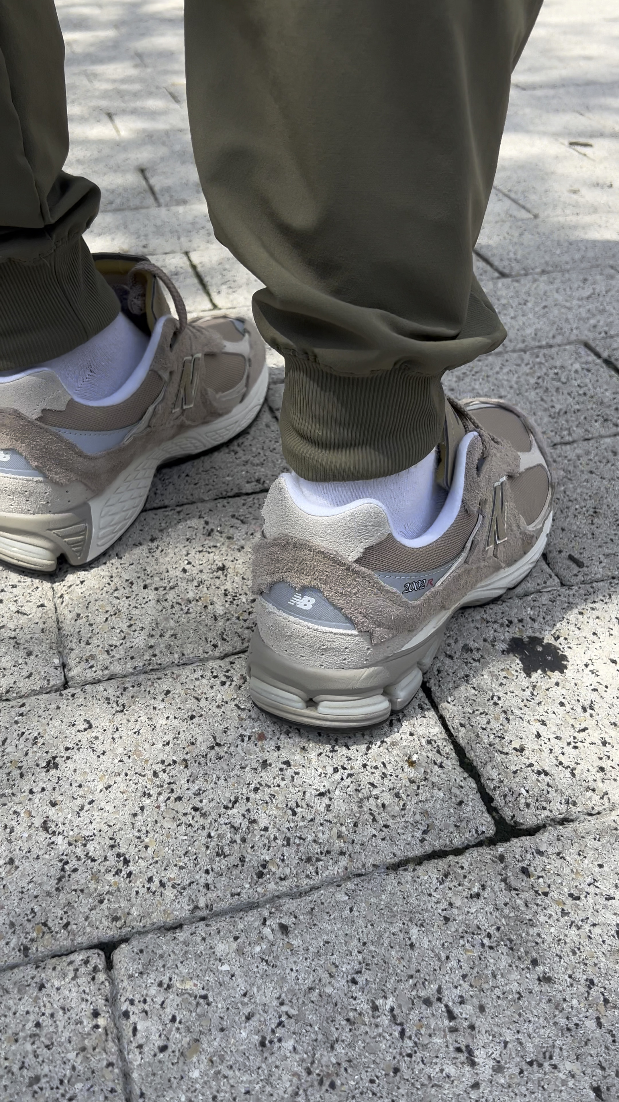 New balance 2002r sneakers 

#LTKshoecrush #LTKstyletip #LTKmens