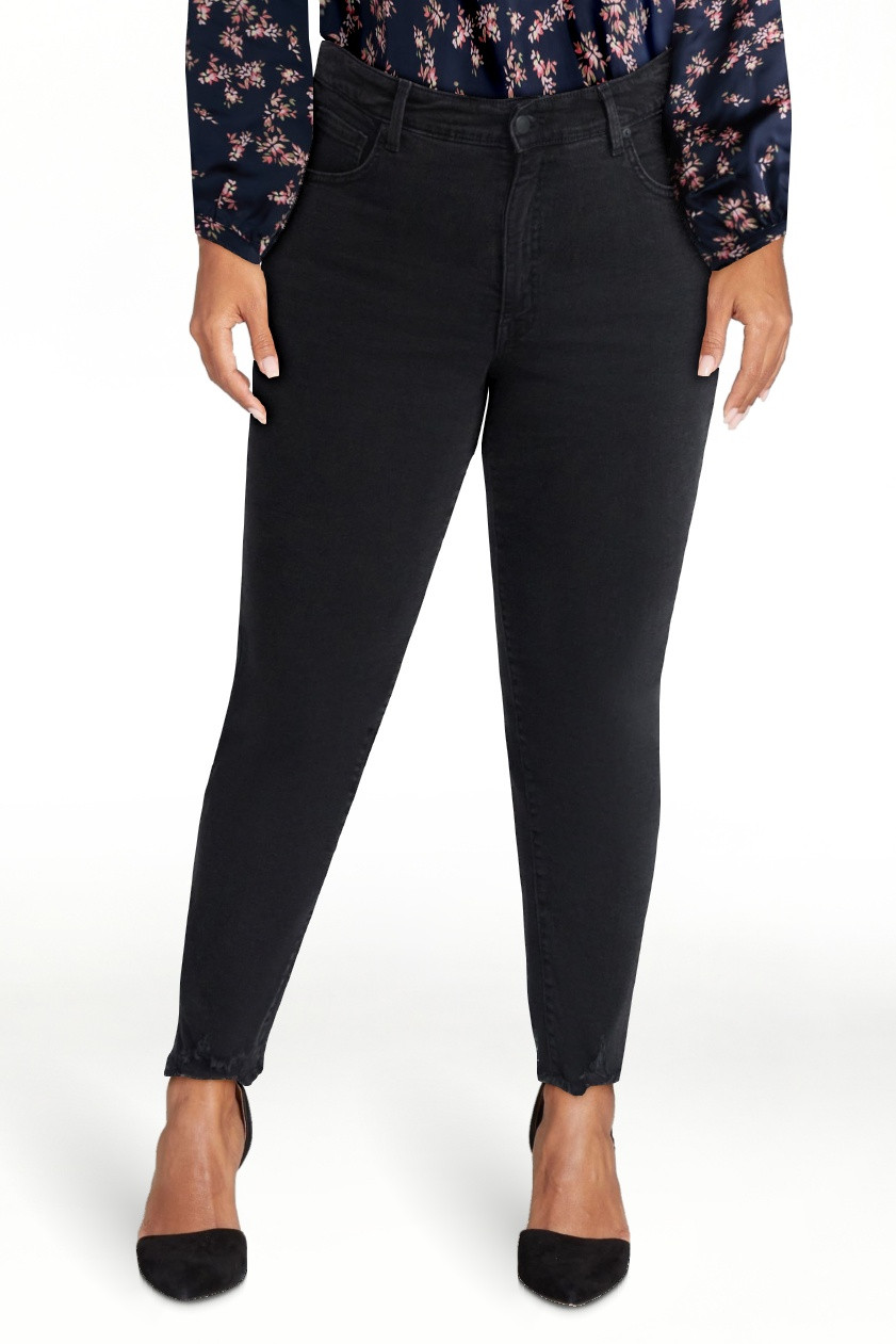 Time and Tru Women's High Rise Straight Leg Destructed Hem Jeans, 26" Inseam, Sizes 0-20 | Walmart (US)