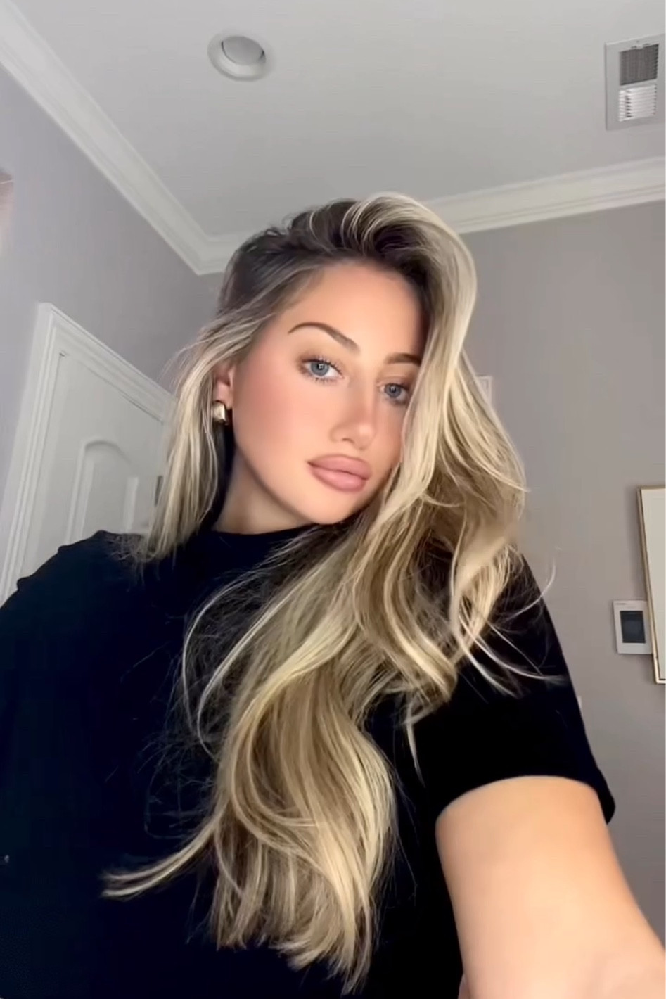 Love these gold hoops!! 

#LTKStyleTip #LTKSaleAlert #LTKSeasonal